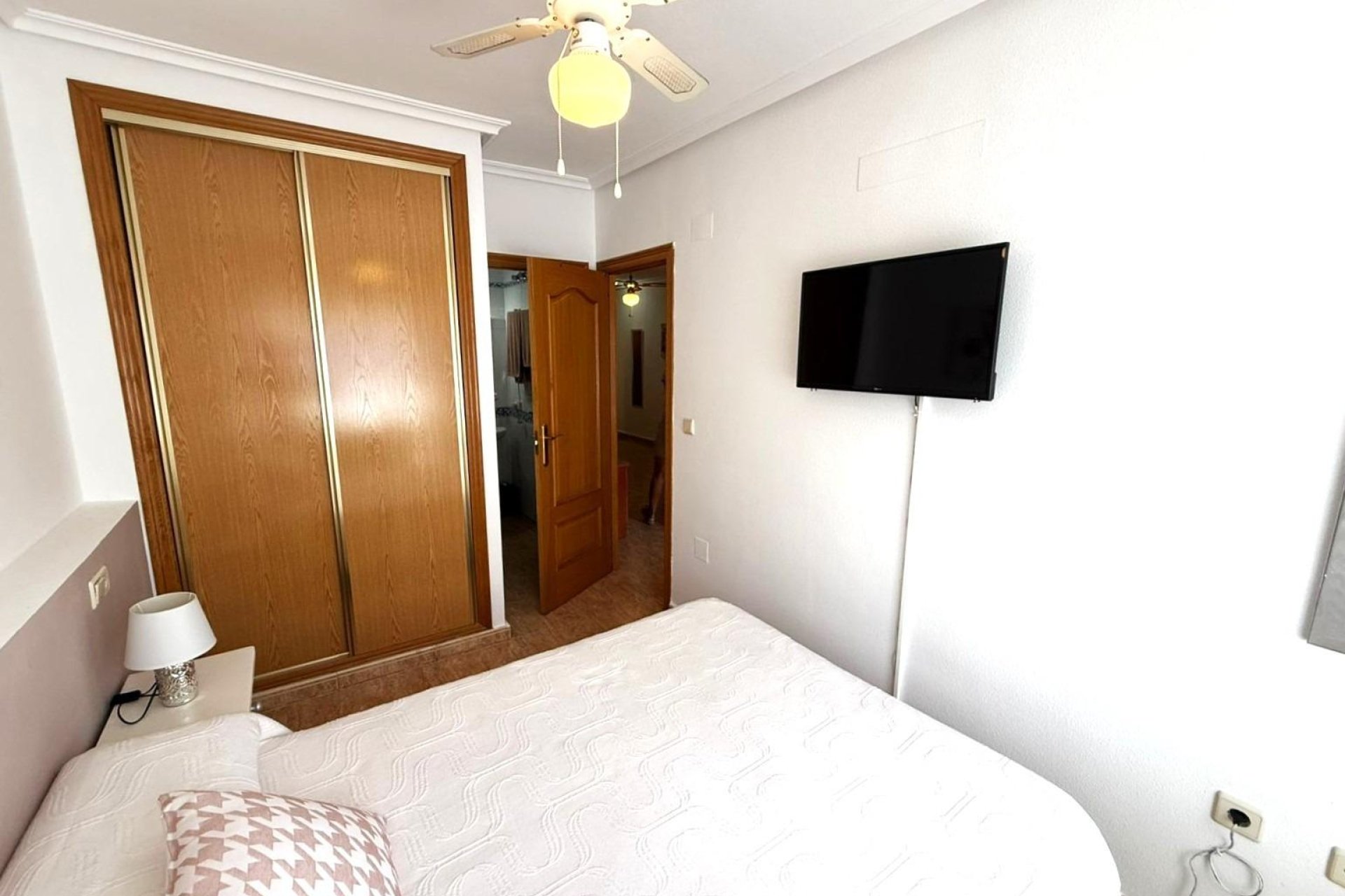 Segunda mano - Apartamento -
Torrevieja - Curva Del Palangre