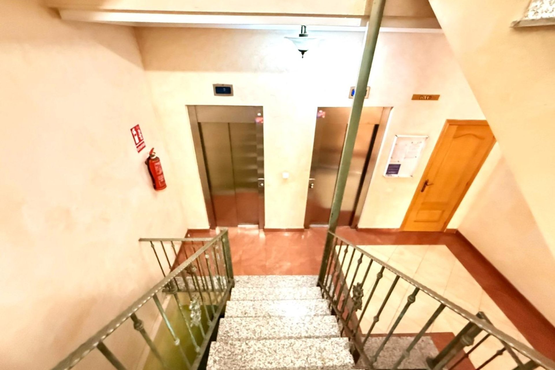 Segunda mano - Apartamento -
Torrevieja - Curva Del Palangre