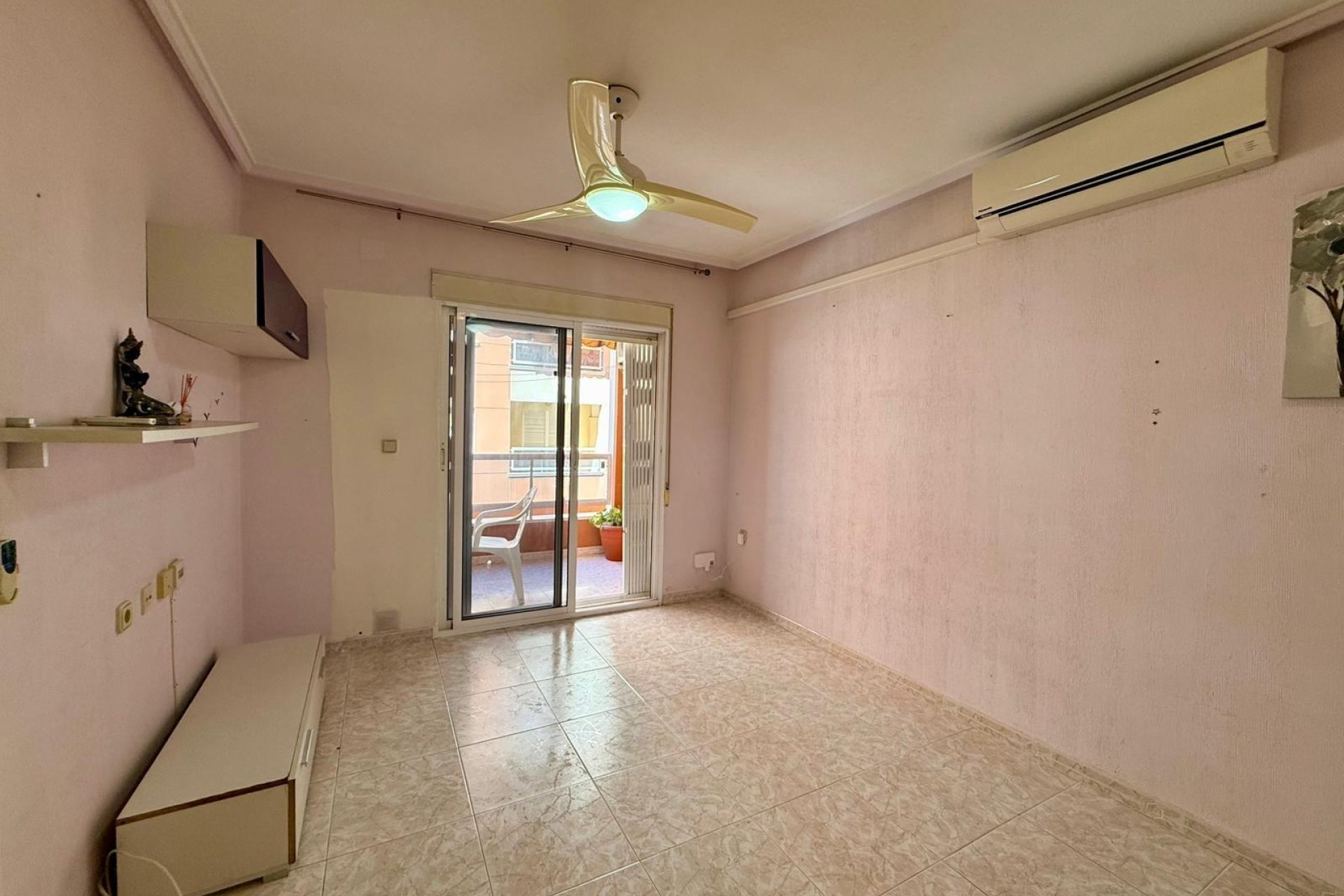 Segunda mano - Apartamento -
Torrevieja - Curva Del Palangre