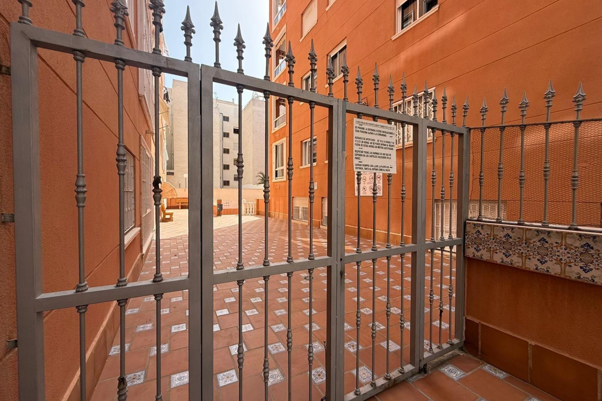 Segunda mano - Apartamento -
Torrevieja - Curva Del Palangre