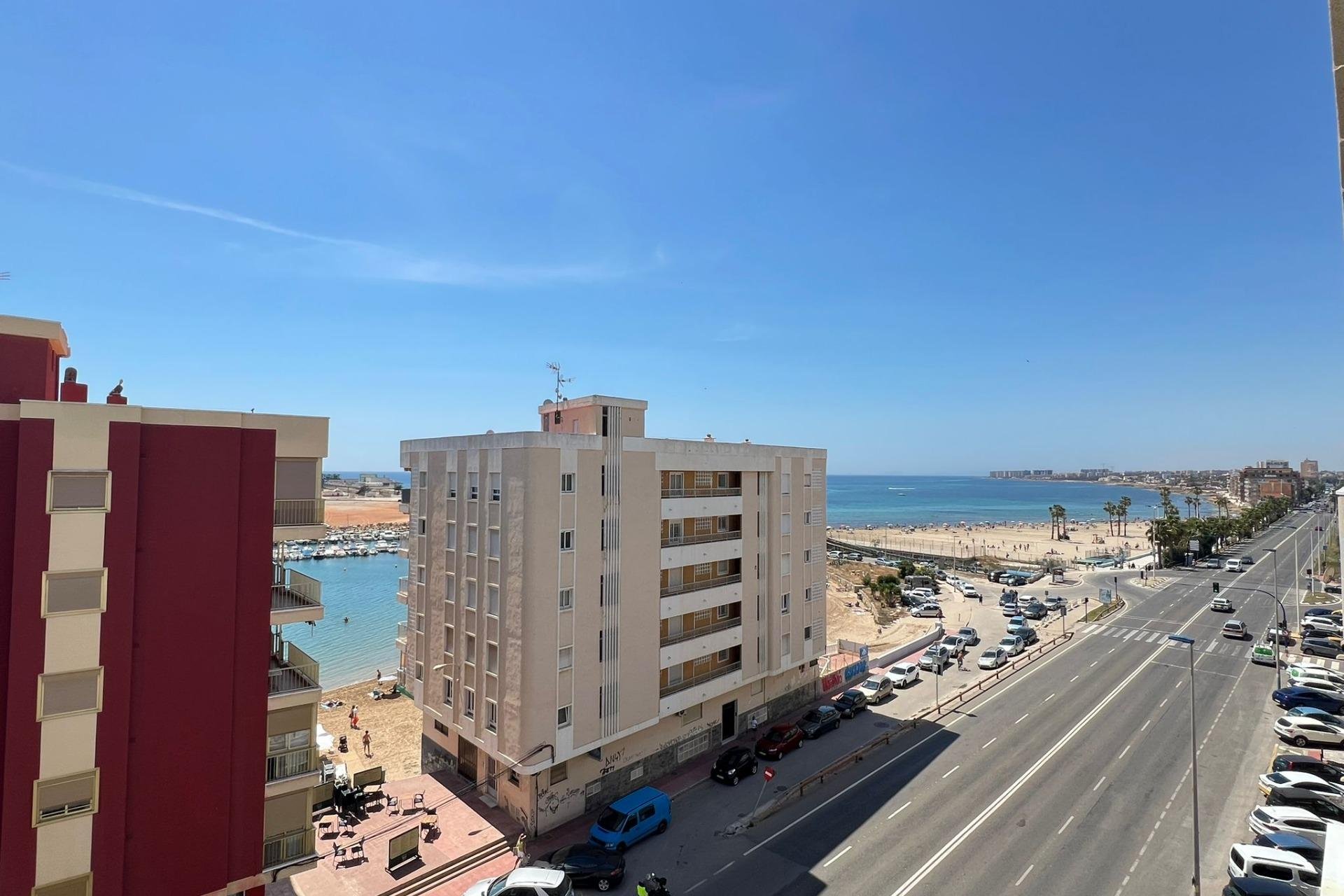 Segunda mano - Apartamento -
Torrevieja - El Acequión - Los Náufragos