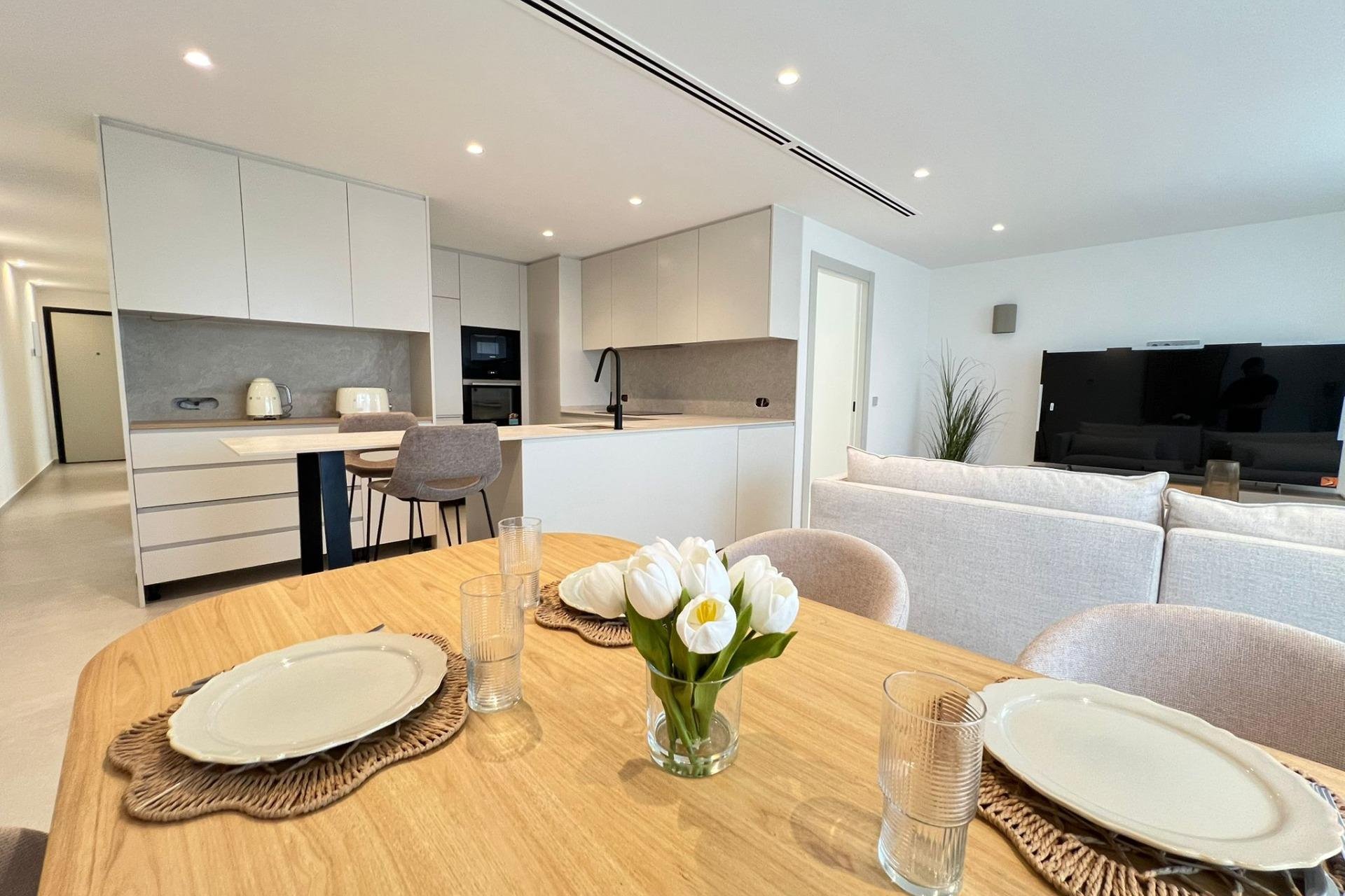 Segunda mano - Apartamento -
Torrevieja - El Acequión - Los Náufragos