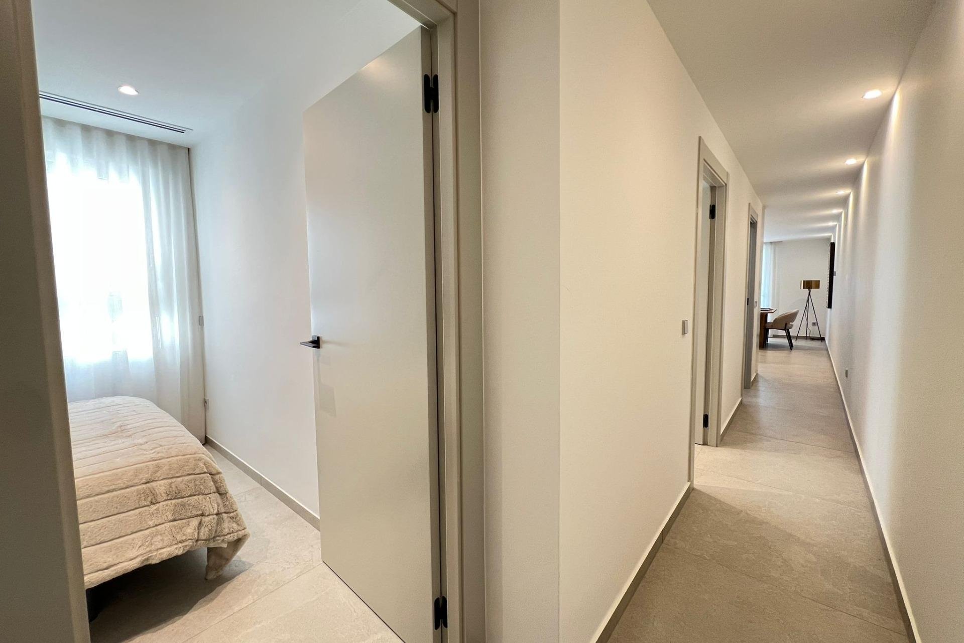 Segunda mano - Apartamento -
Torrevieja - El Acequión - Los Náufragos