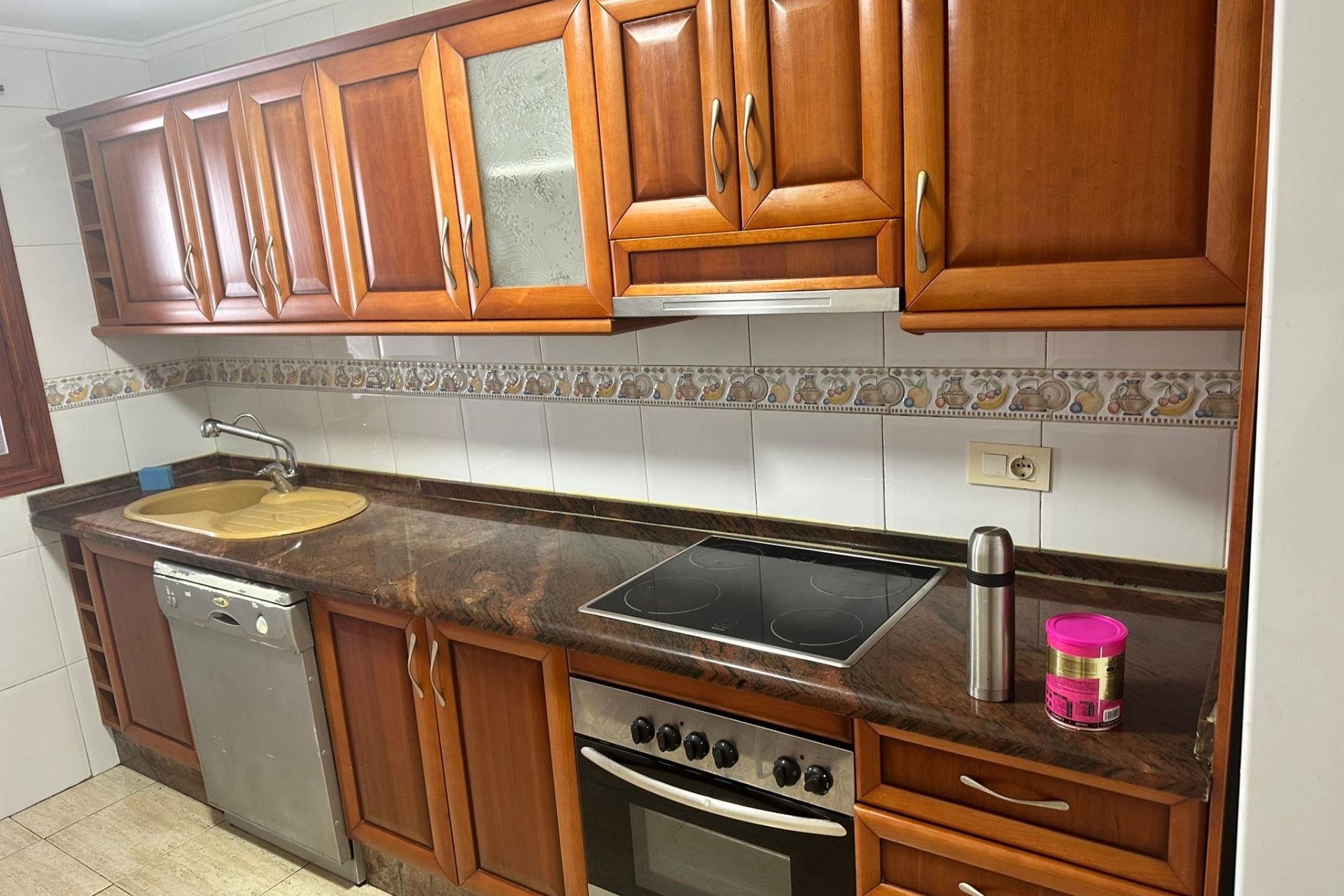 Segunda mano - Apartamento -
Torrevieja - El Acequión - Los Náufragos