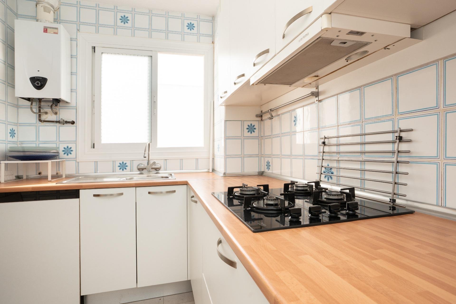 Segunda mano - Apartamento -
Torrevieja - El Acequión - Los Náufragos