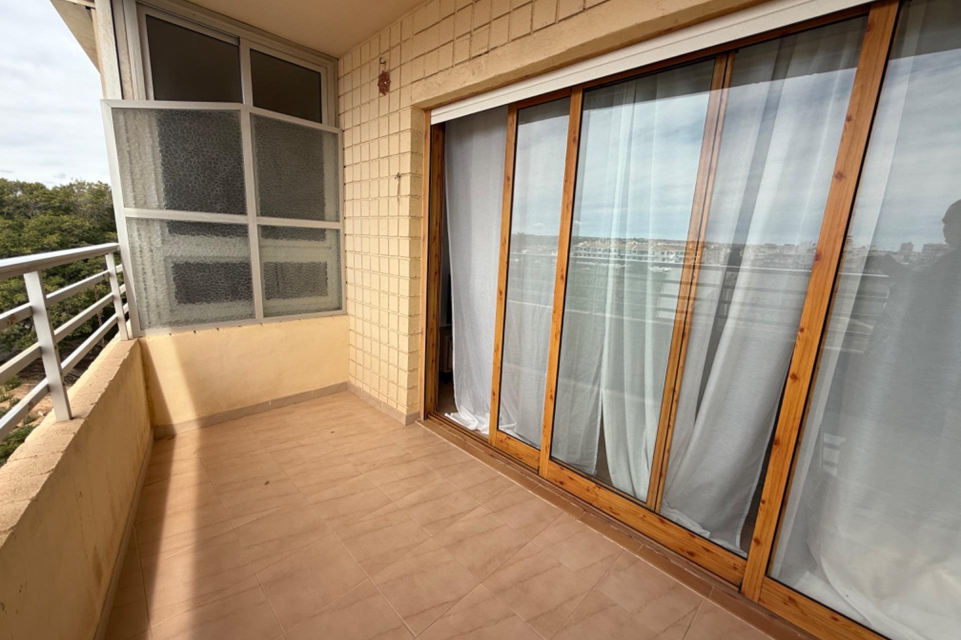 Segunda mano - Apartamento -
Torrevieja - El Acequión - Los Náufragos