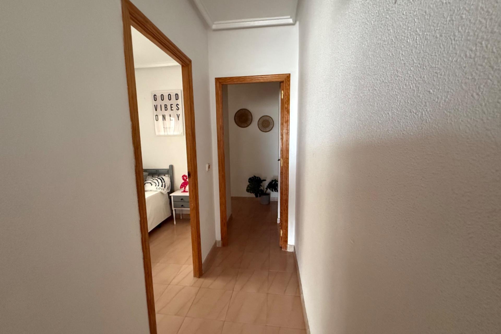 Segunda mano - Apartamento -
Torrevieja - El Acequión - Los Náufragos