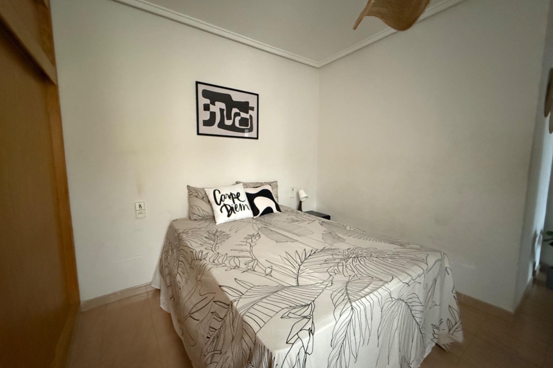 Segunda mano - Apartamento -
Torrevieja - El Acequión - Los Náufragos