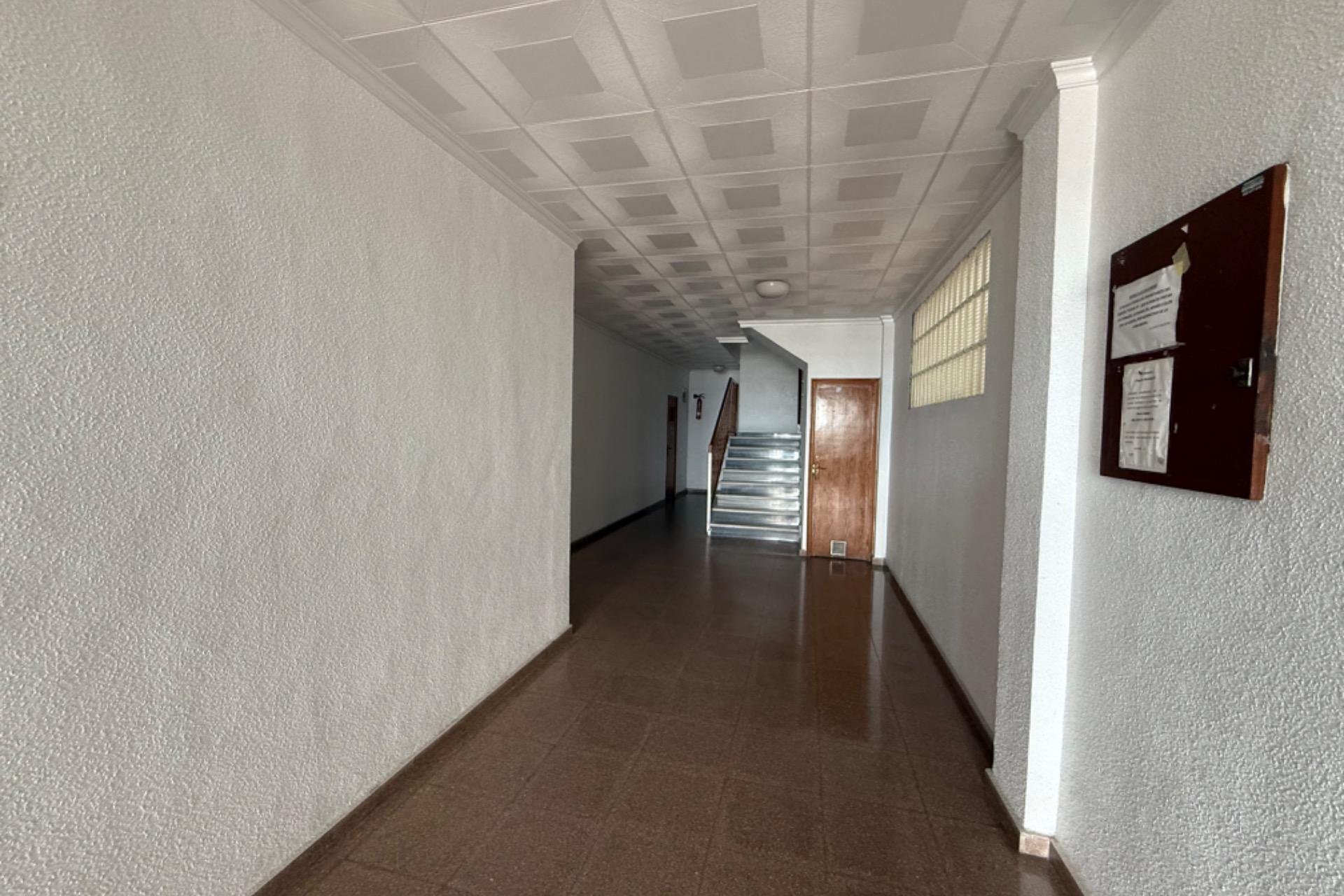 Segunda mano - Apartamento -
Torrevieja - El Acequión - Los Náufragos
