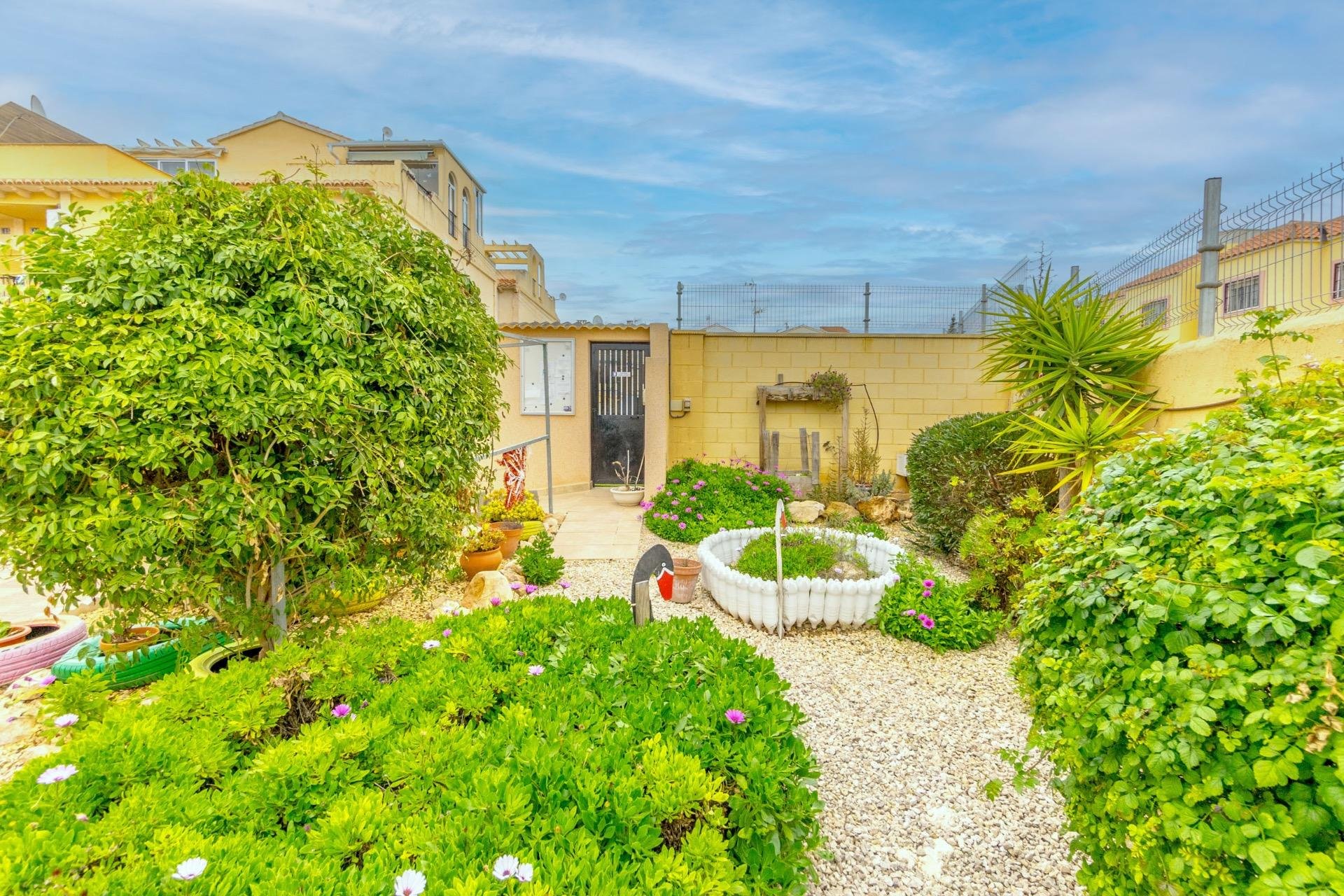 Segunda mano - Apartamento -
Torrevieja - El Chaparral