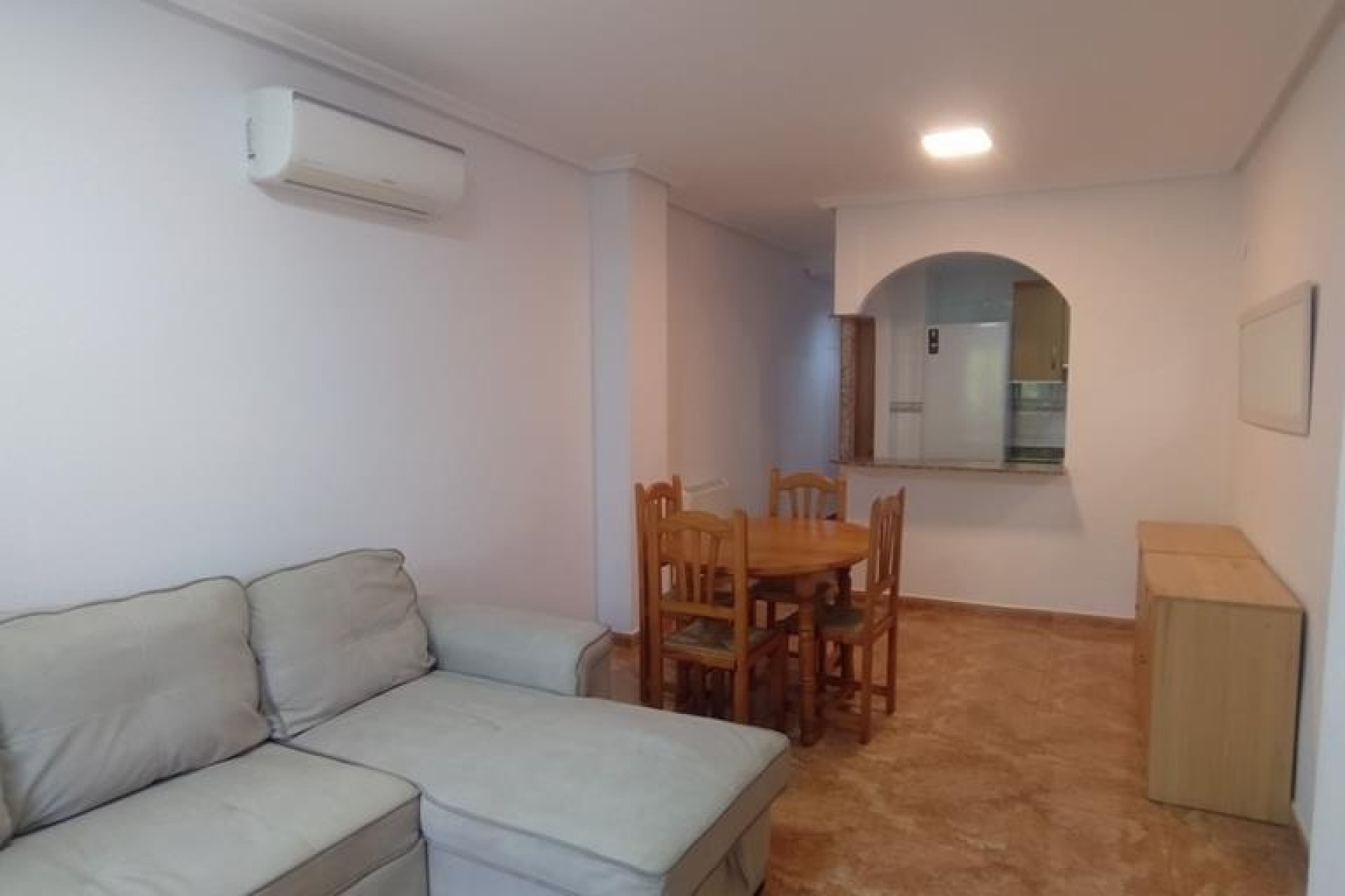 Segunda mano - Apartamento -
Torrevieja - El Molino