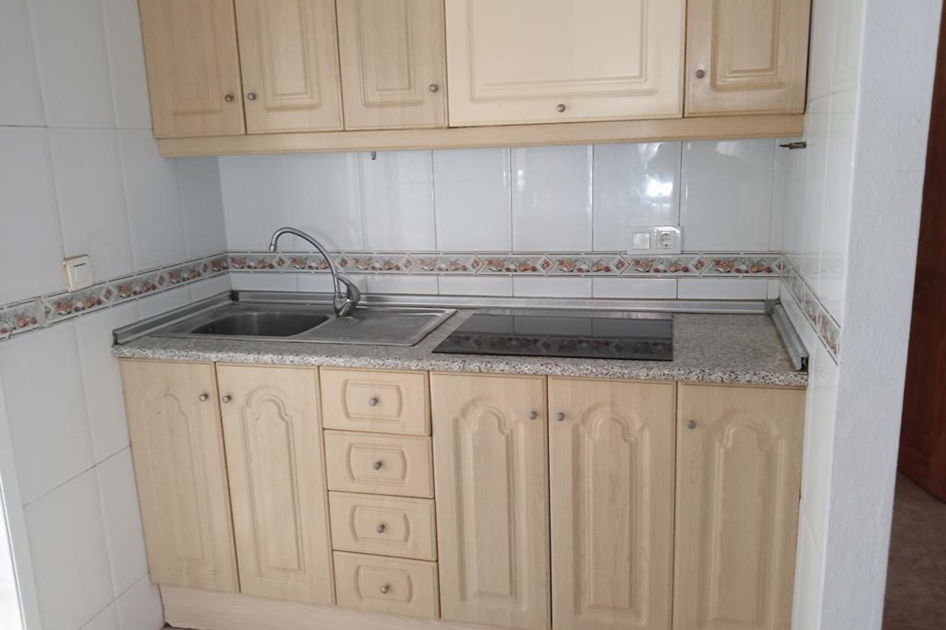 Segunda mano - Apartamento -
Torrevieja - El Molino