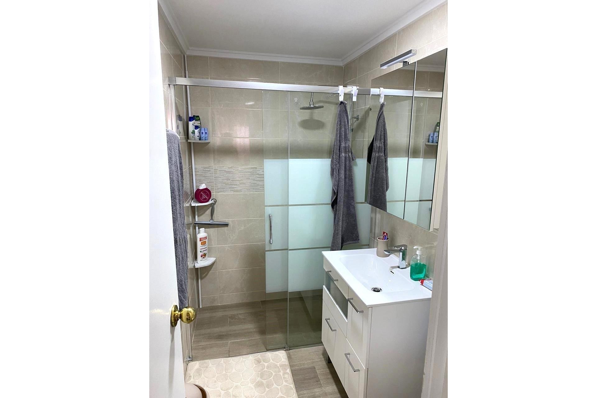 Segunda mano - Apartamento -
Torrevieja - El Molino