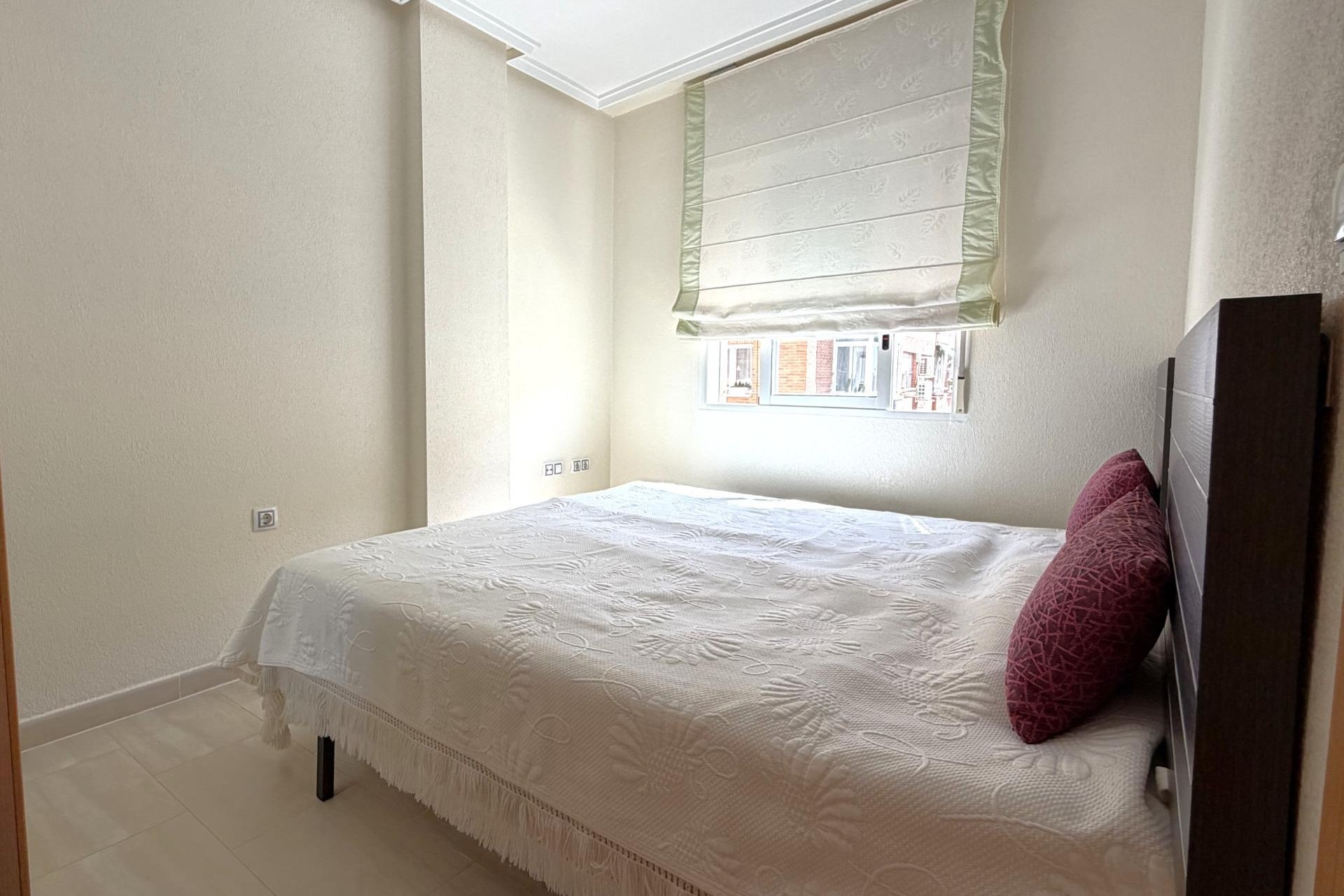 Segunda mano - Apartamento -
Torrevieja - El Molino