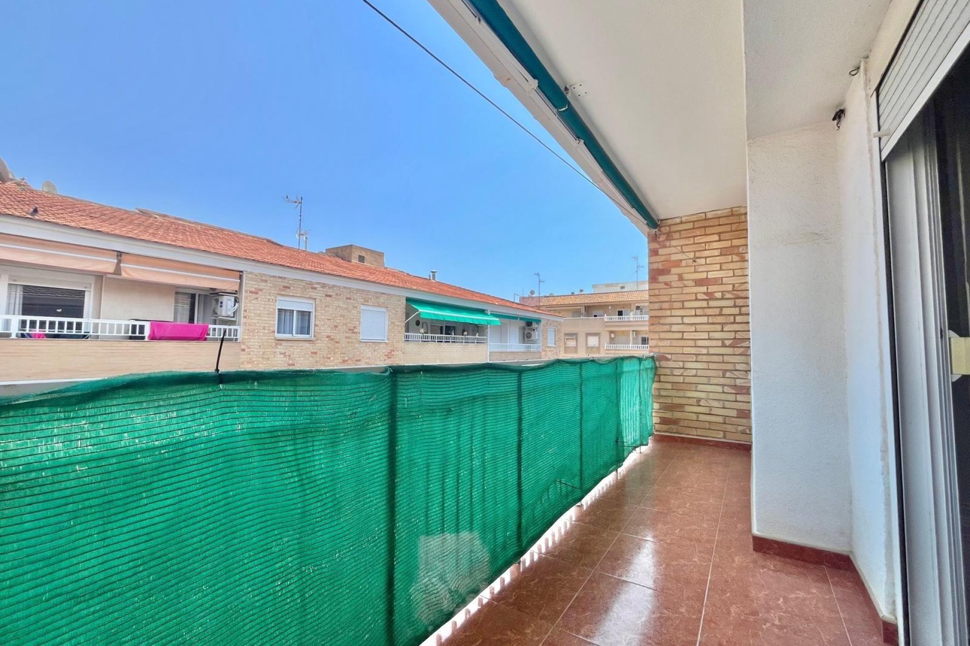 Segunda mano - Apartamento -
Torrevieja - Estacion De Autobuses