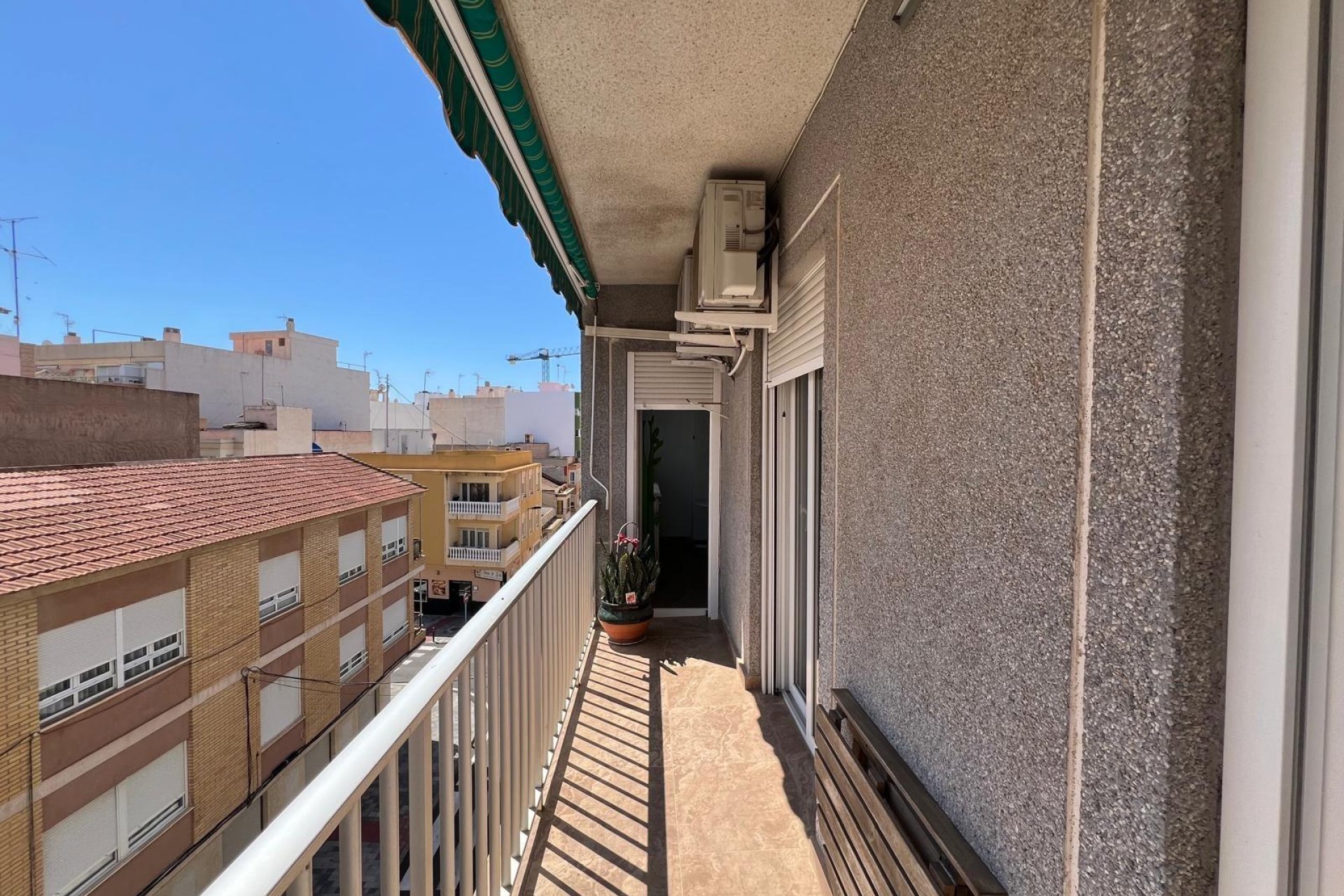 Segunda mano - Apartamento -
Torrevieja - Estacion De Autobuses