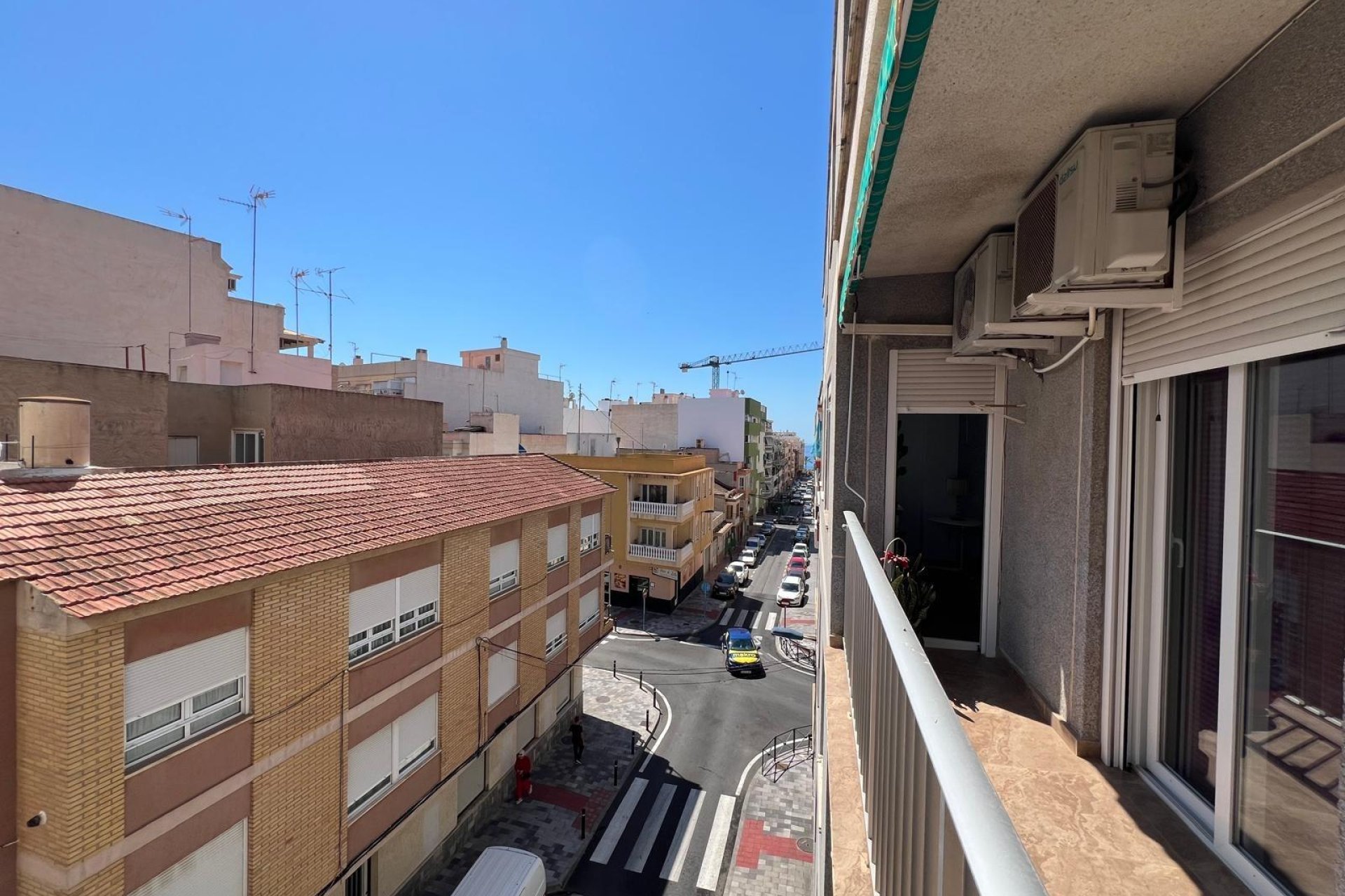 Segunda mano - Apartamento -
Torrevieja - Estacion De Autobuses
