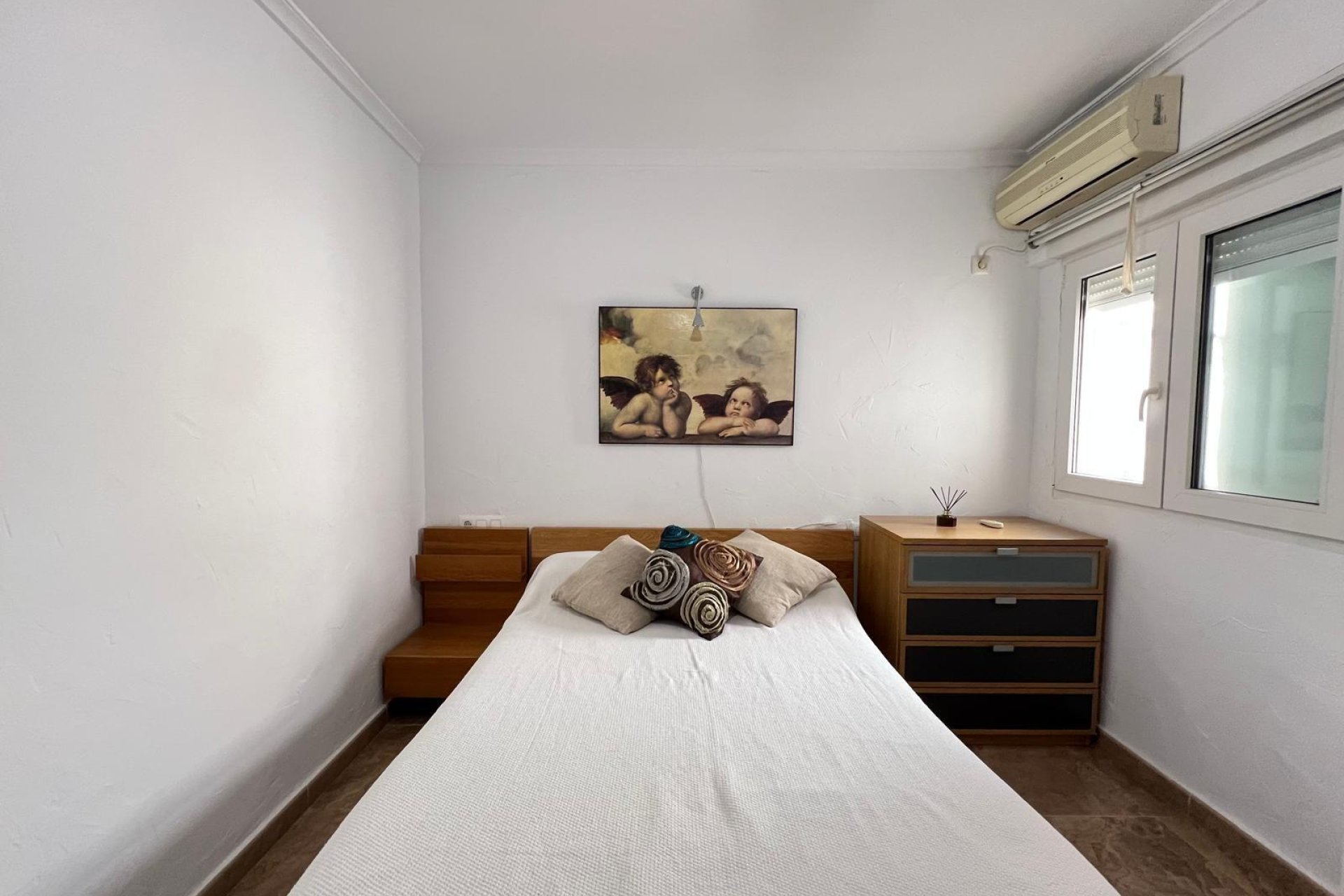 Segunda mano - Apartamento -
Torrevieja - Estacion De Autobuses