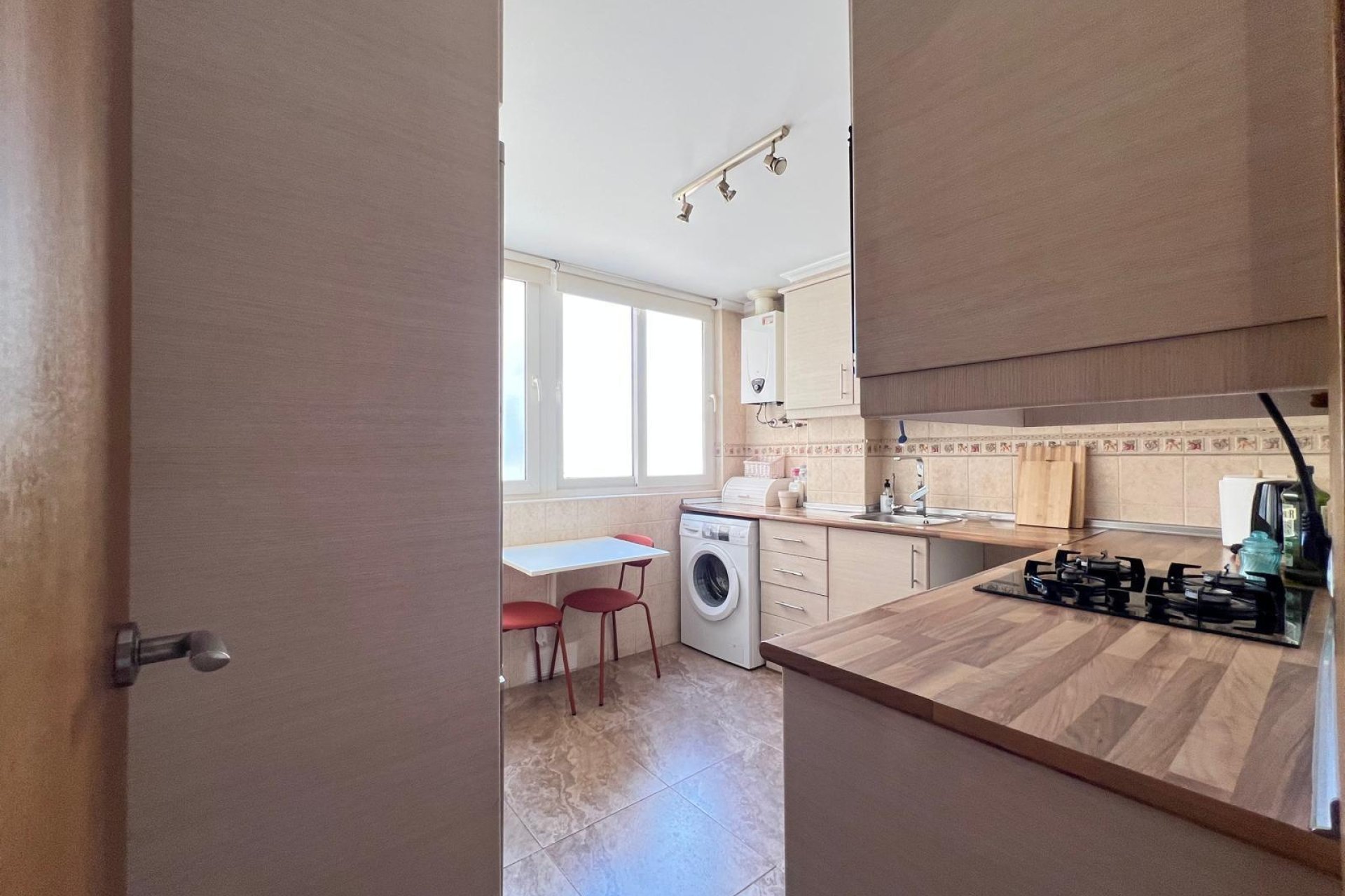 Segunda mano - Apartamento -
Torrevieja - Estacion De Autobuses