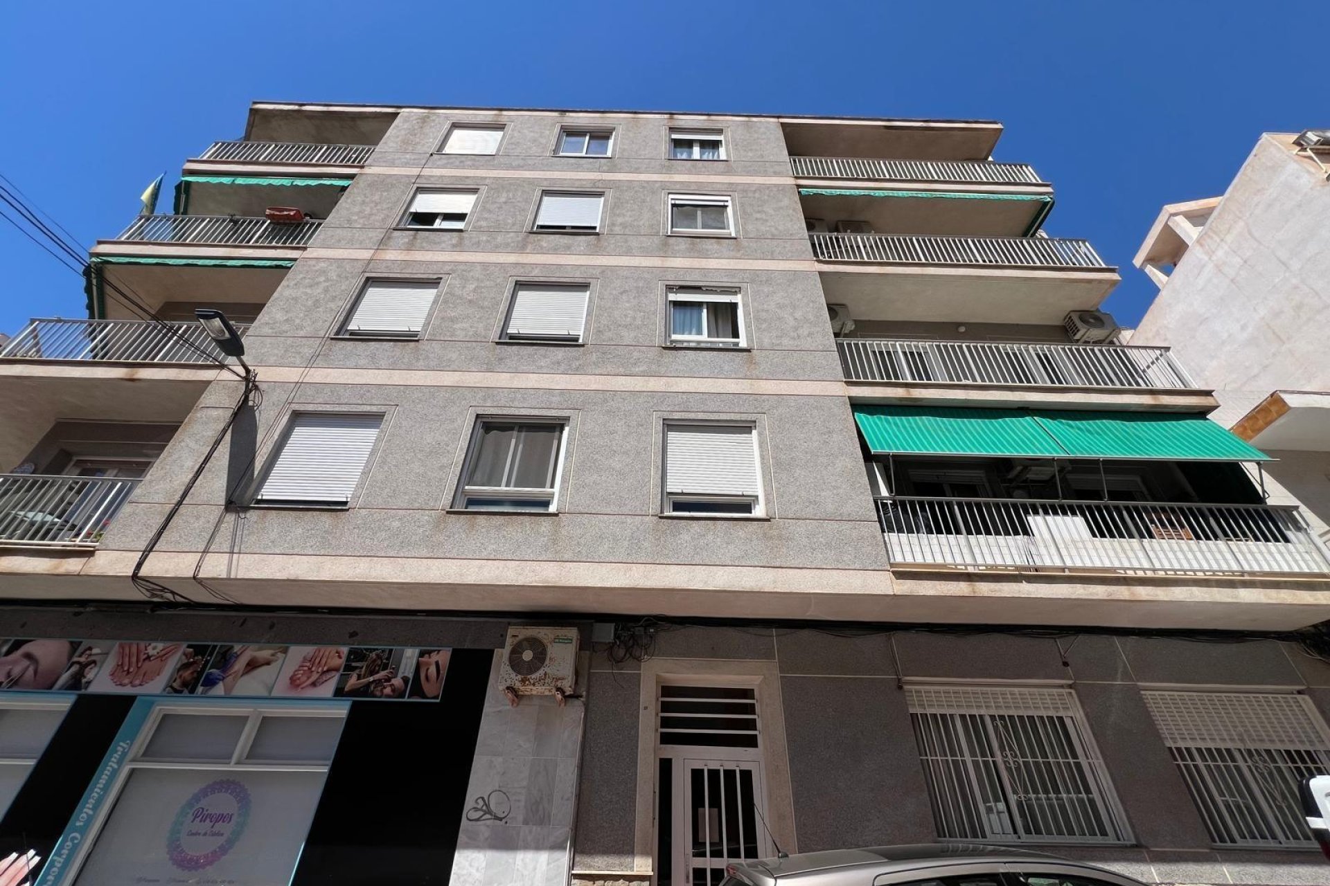 Segunda mano - Apartamento -
Torrevieja - Estacion De Autobuses