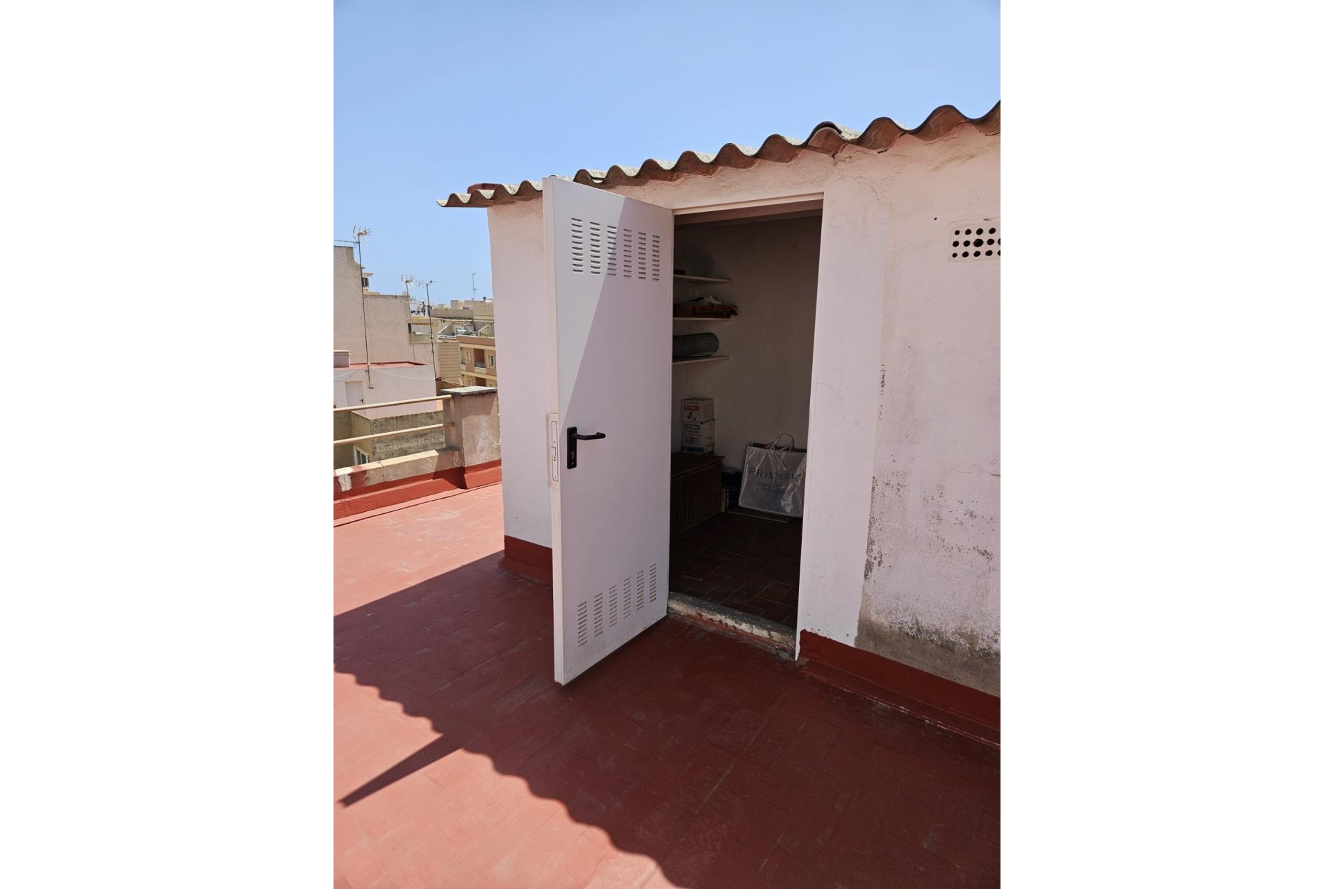 Segunda mano - Apartamento -
Torrevieja - Estacion De Autobuses