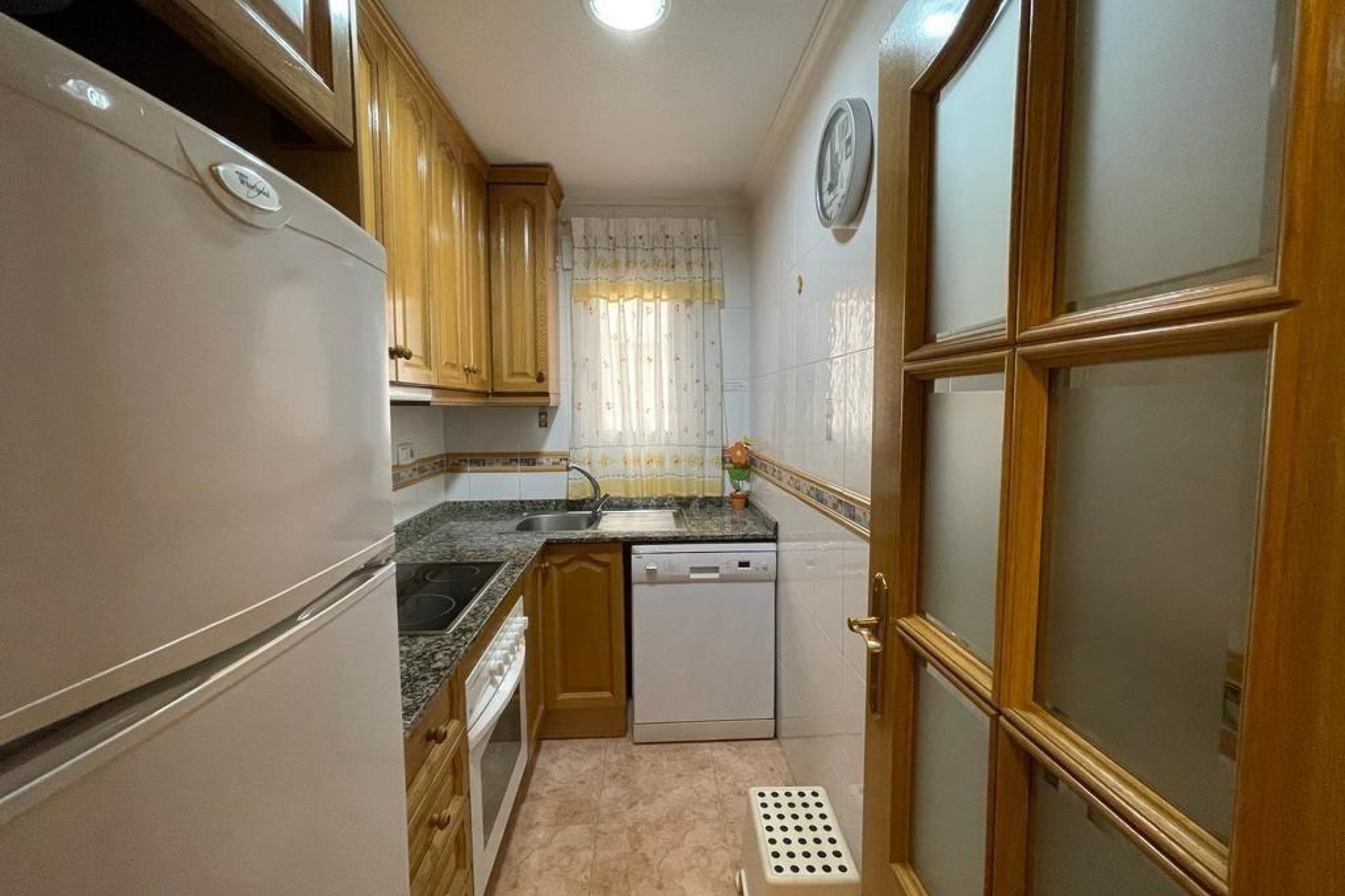 Segunda mano - Apartamento -
Torrevieja - Estacion De Autobuses