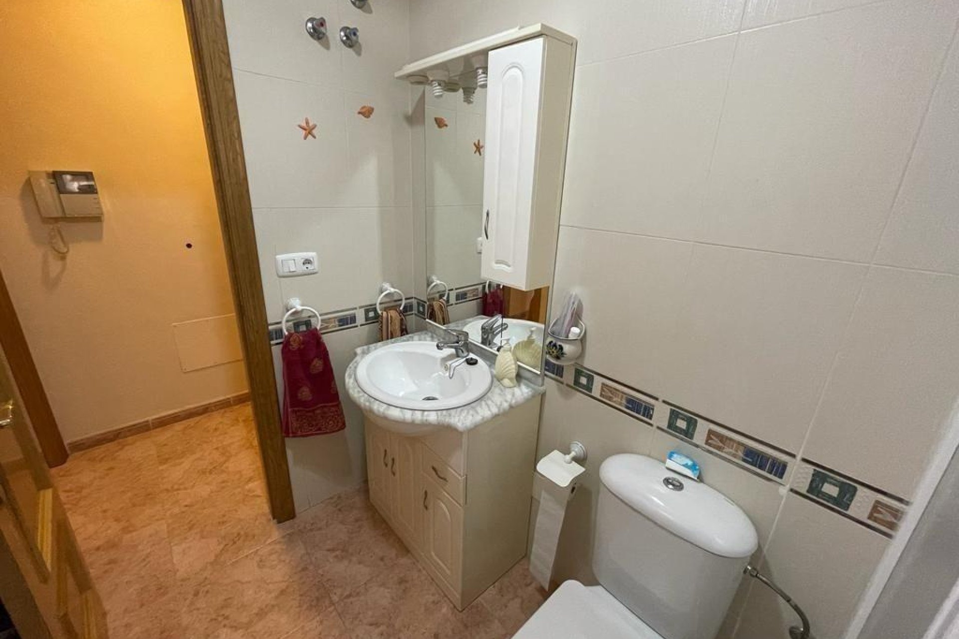 Segunda mano - Apartamento -
Torrevieja - Estacion De Autobuses