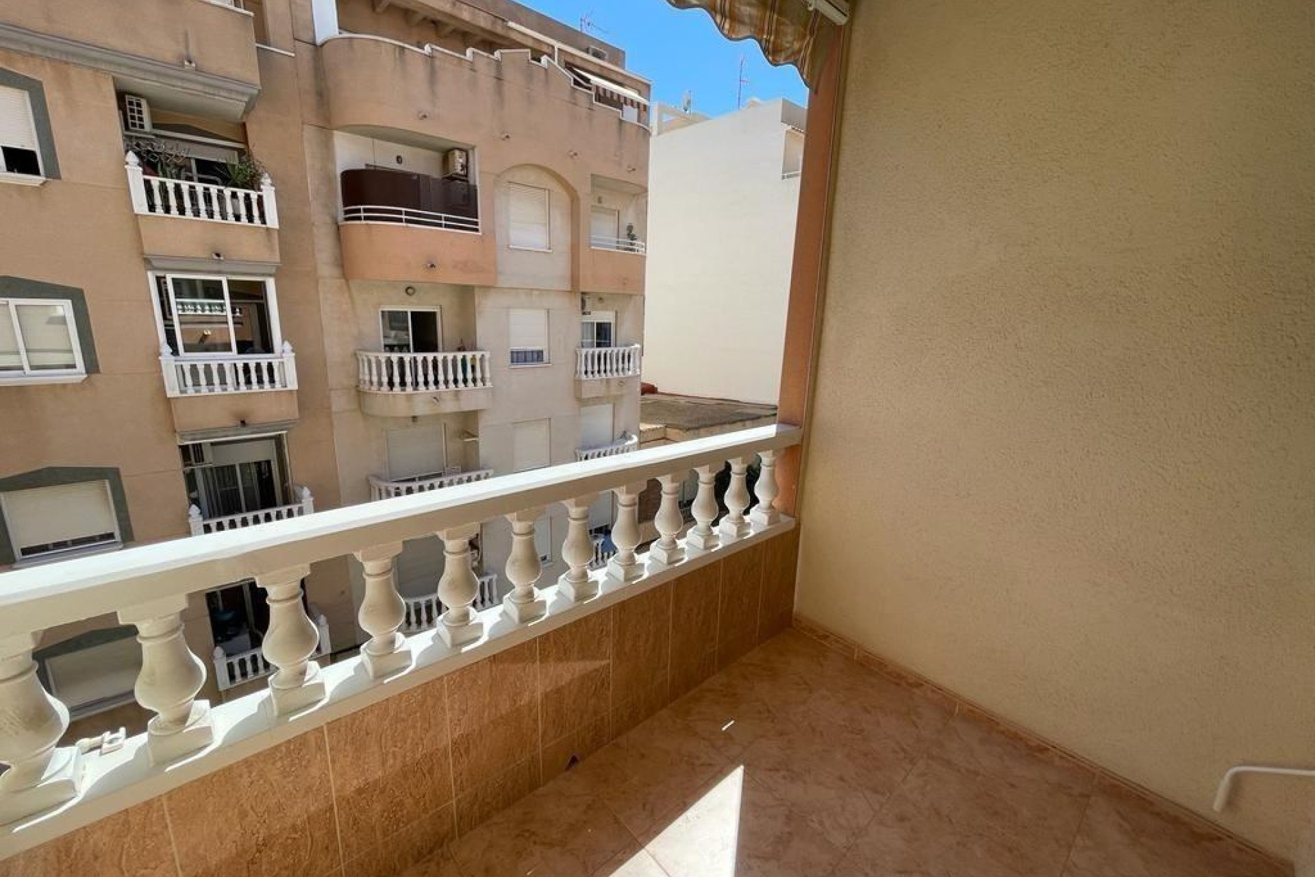 Segunda mano - Apartamento -
Torrevieja - Estacion De Autobuses