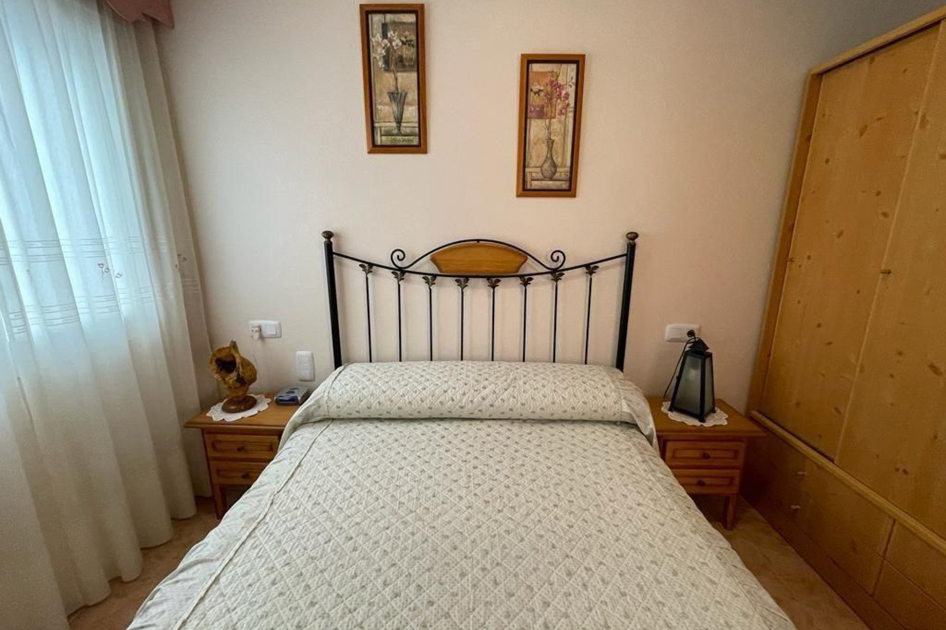 Segunda mano - Apartamento -
Torrevieja - Estacion De Autobuses