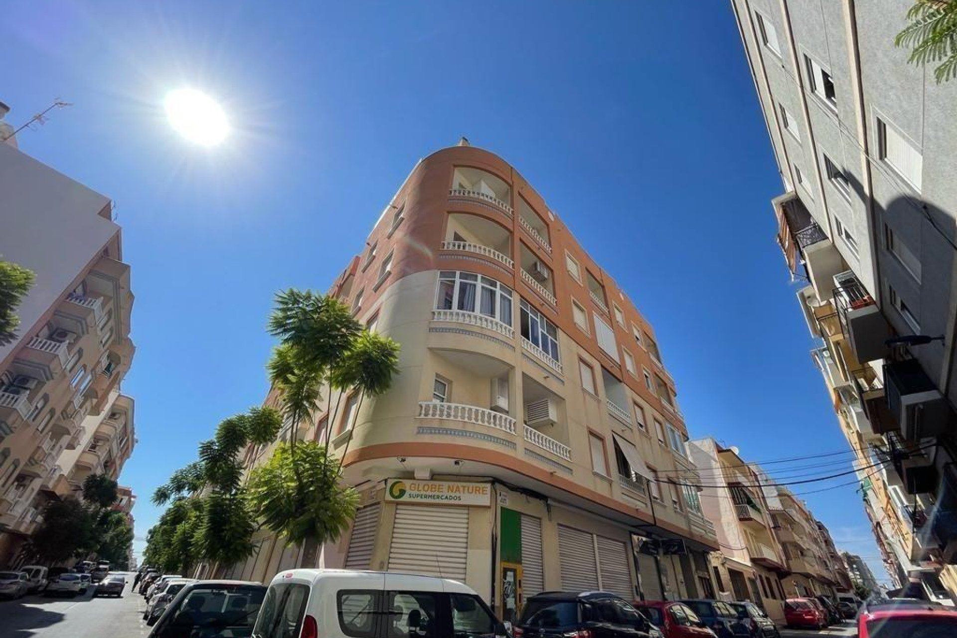 Segunda mano - Apartamento -
Torrevieja - Estacion De Autobuses