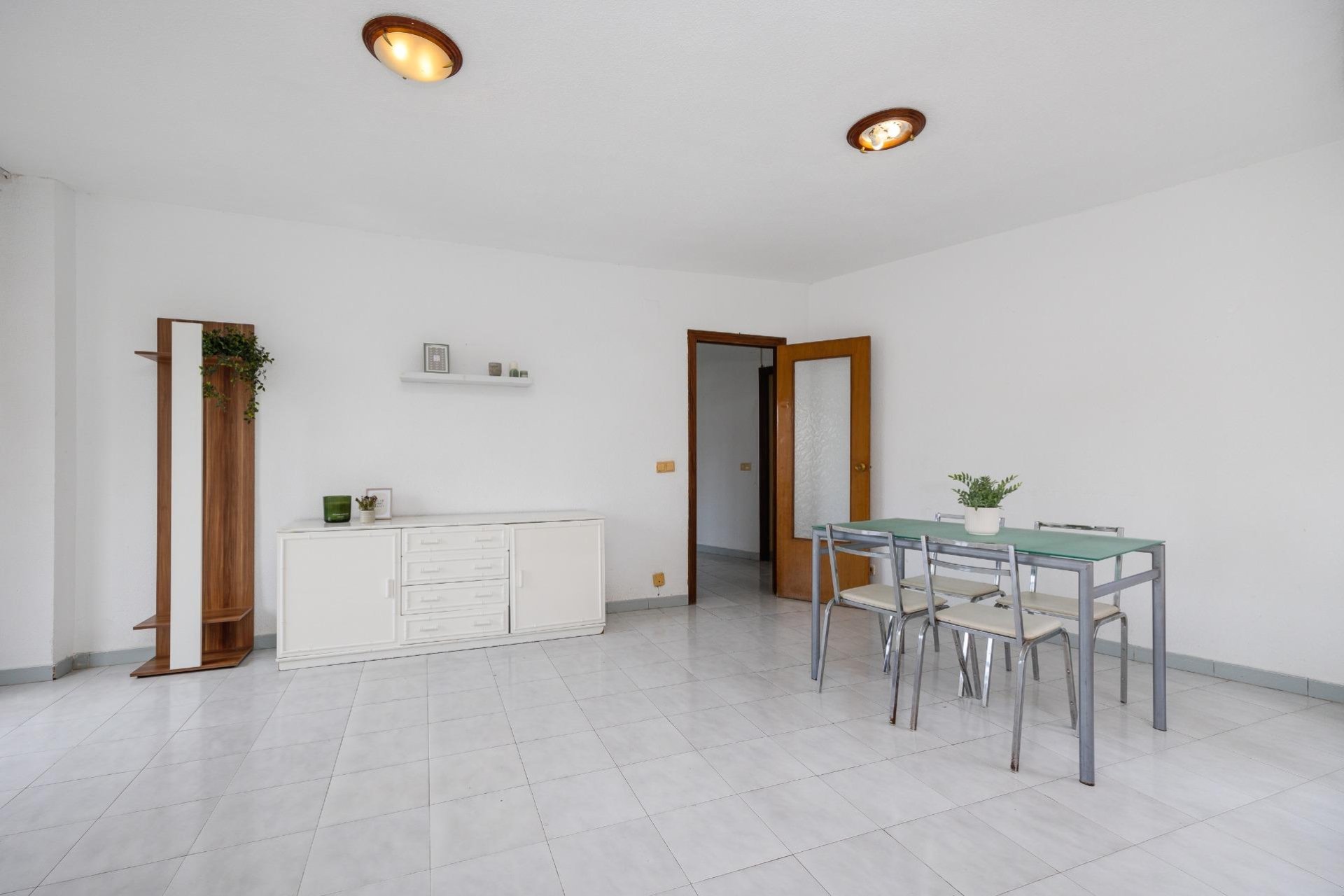 Segunda mano - Apartamento -
Torrevieja - Estacion De Autobuses