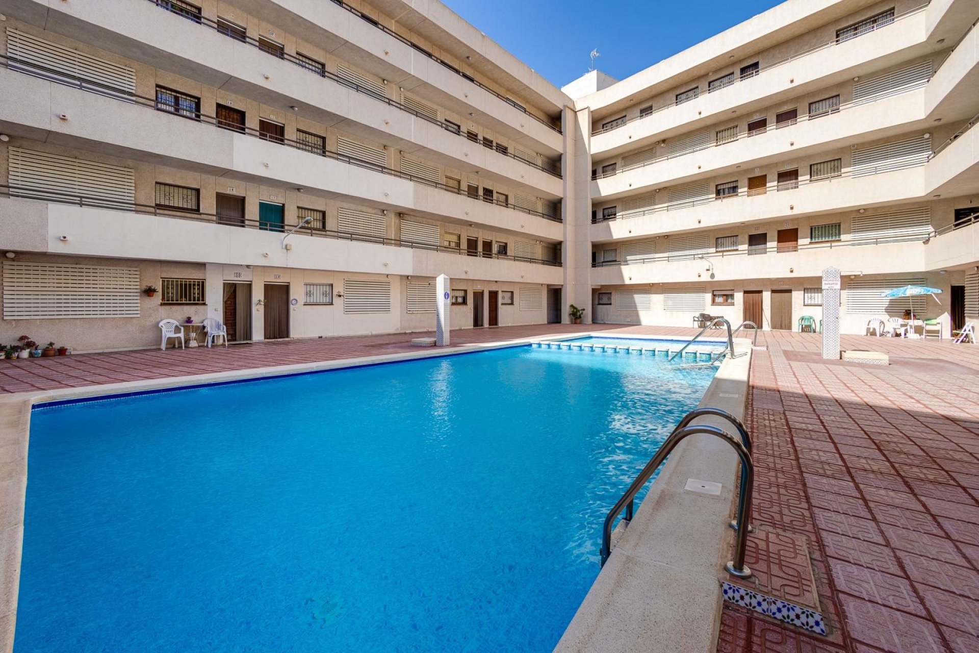 Segunda mano - Apartamento -
Torrevieja - Estacion De Autobuses