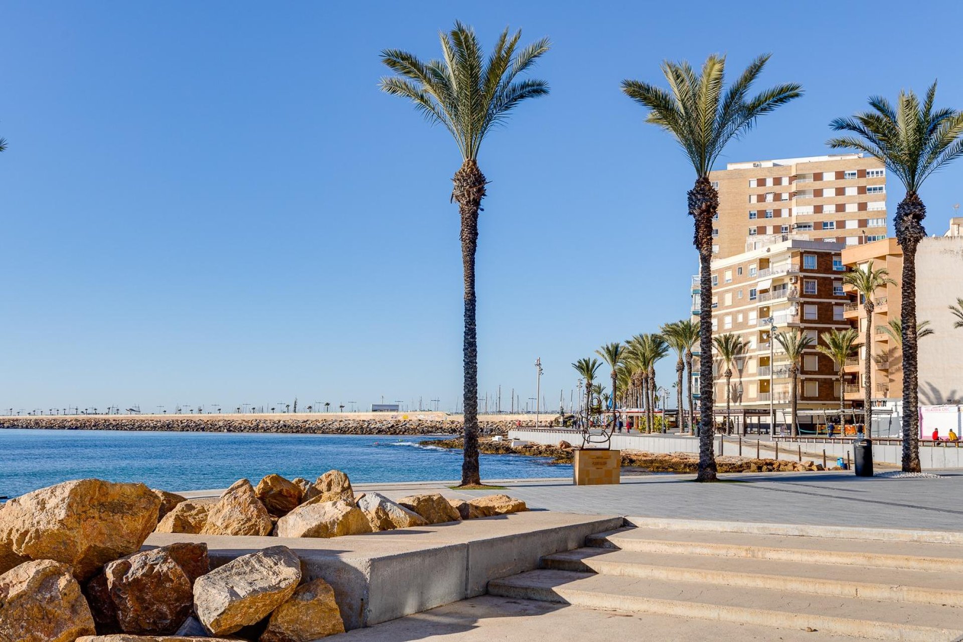 Segunda mano - Apartamento -
Torrevieja - Estacion De Autobuses