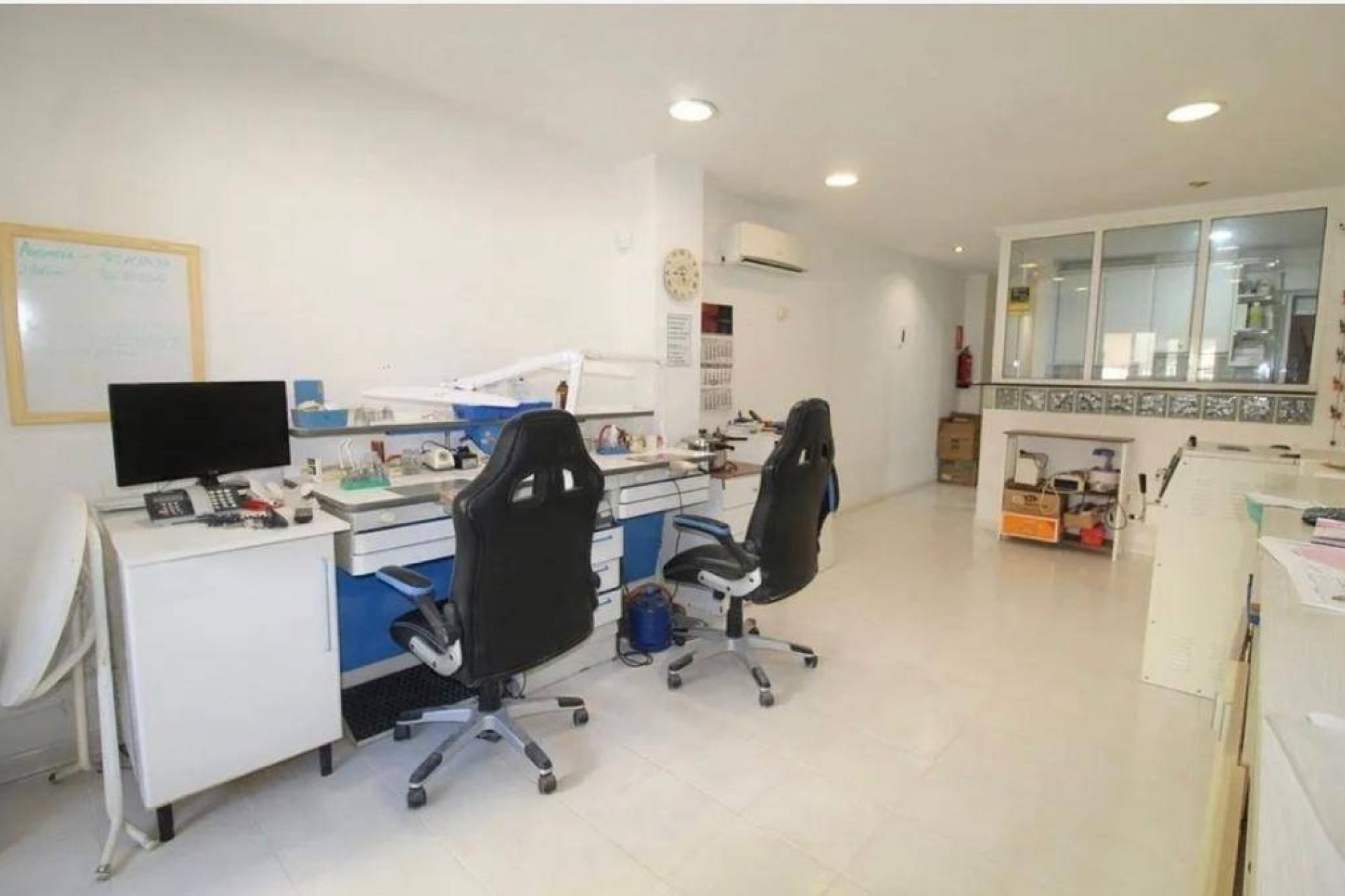 Segunda mano - Apartamento -
Torrevieja - Estacion De Autobuses