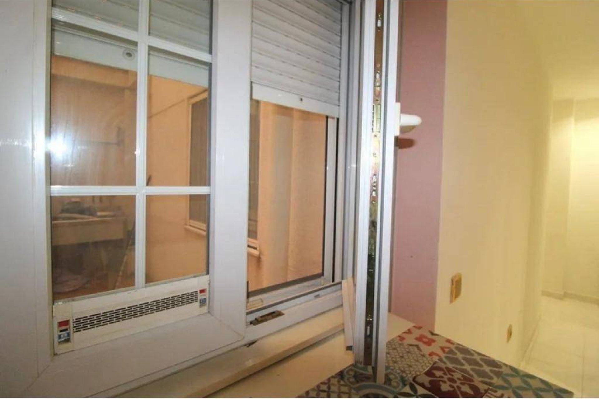 Segunda mano - Apartamento -
Torrevieja - Estacion De Autobuses