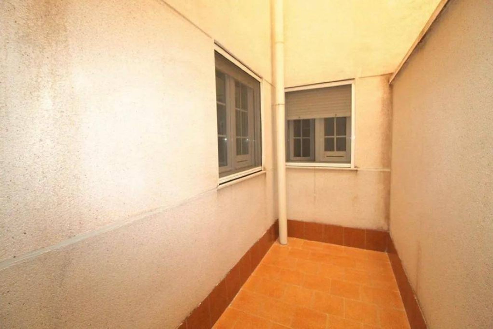 Segunda mano - Apartamento -
Torrevieja - Estacion De Autobuses