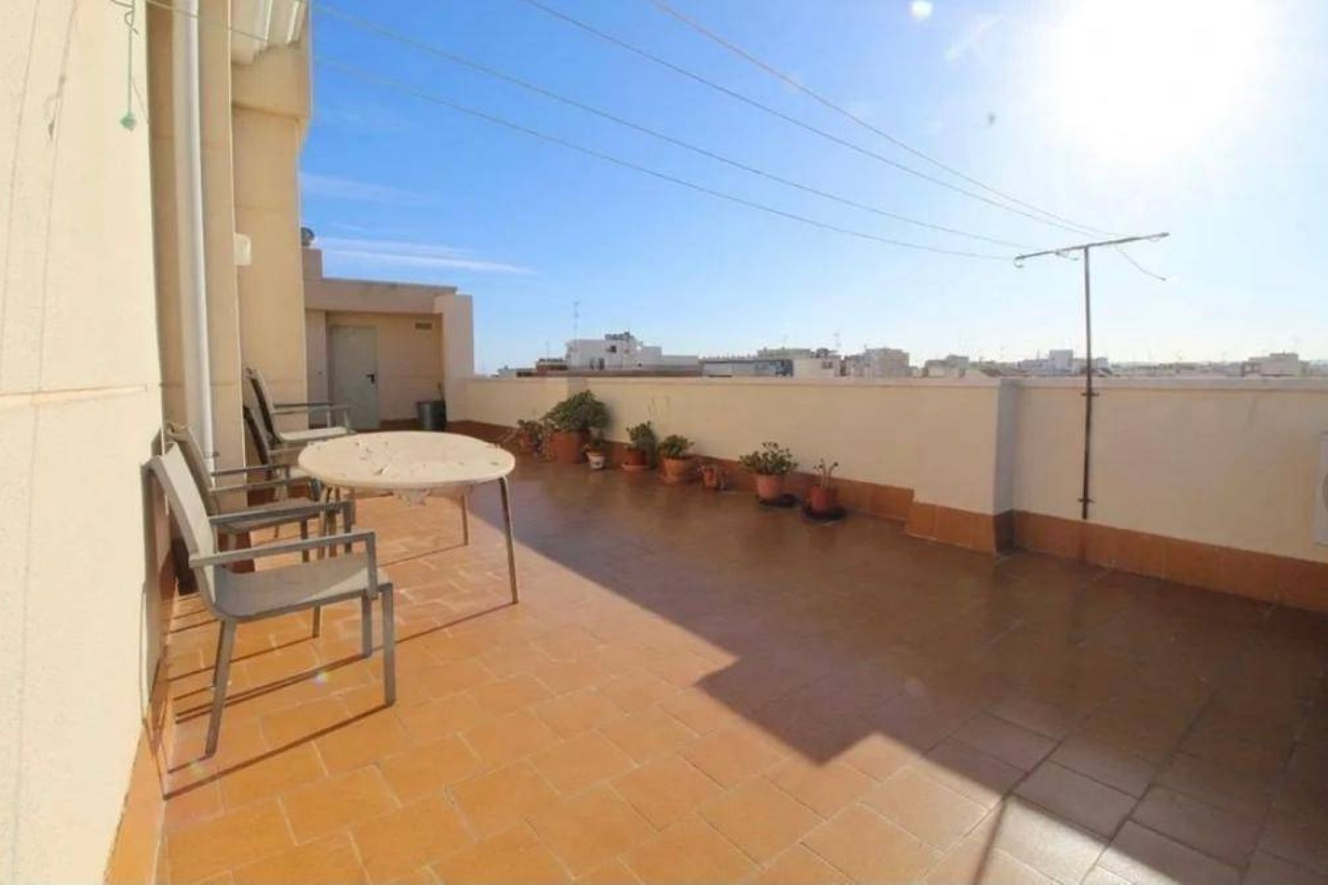 Segunda mano - Apartamento -
Torrevieja - Estacion De Autobuses