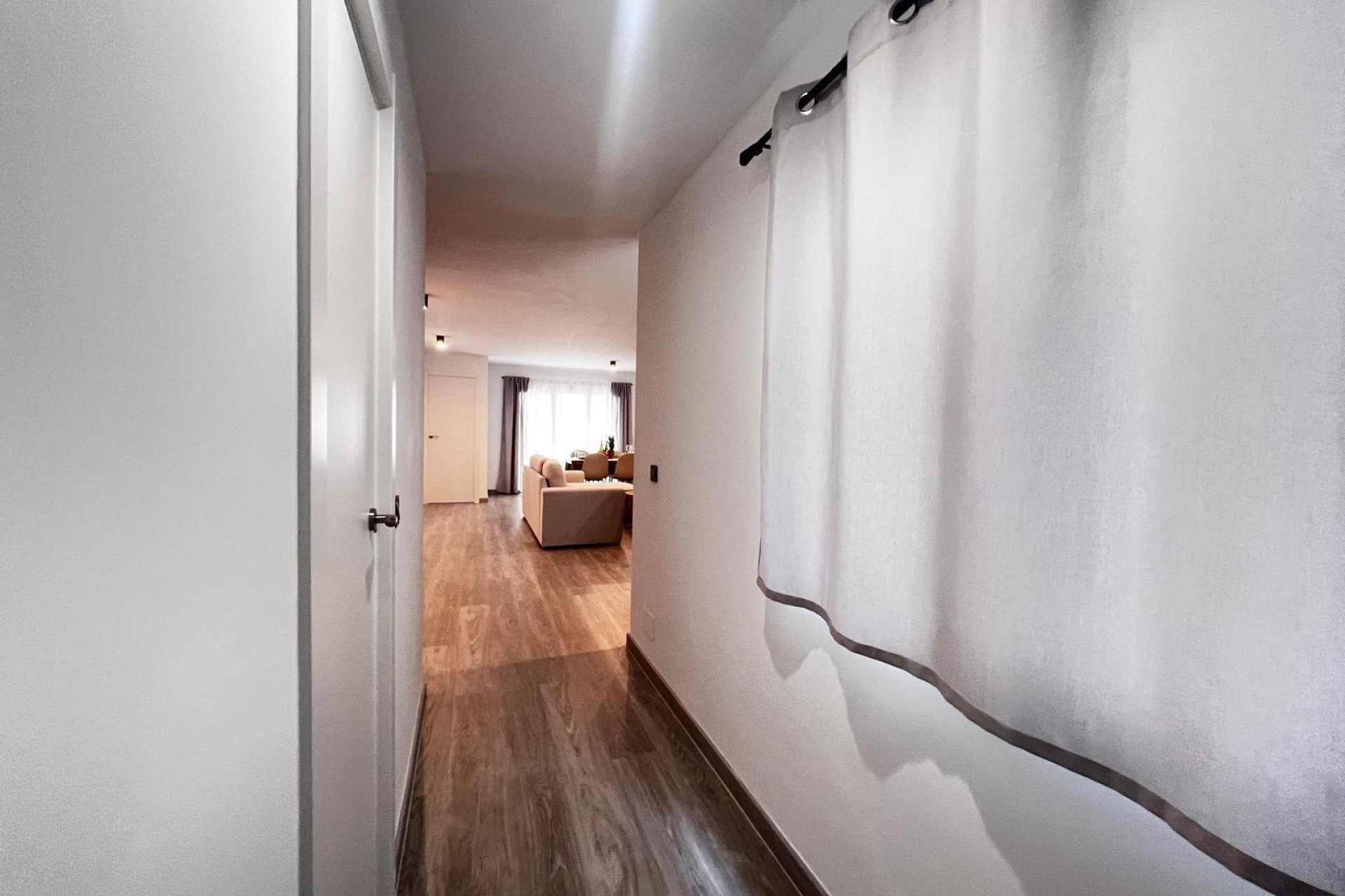 Segunda mano - Apartamento -
Torrevieja - Estacion De Autobuses
