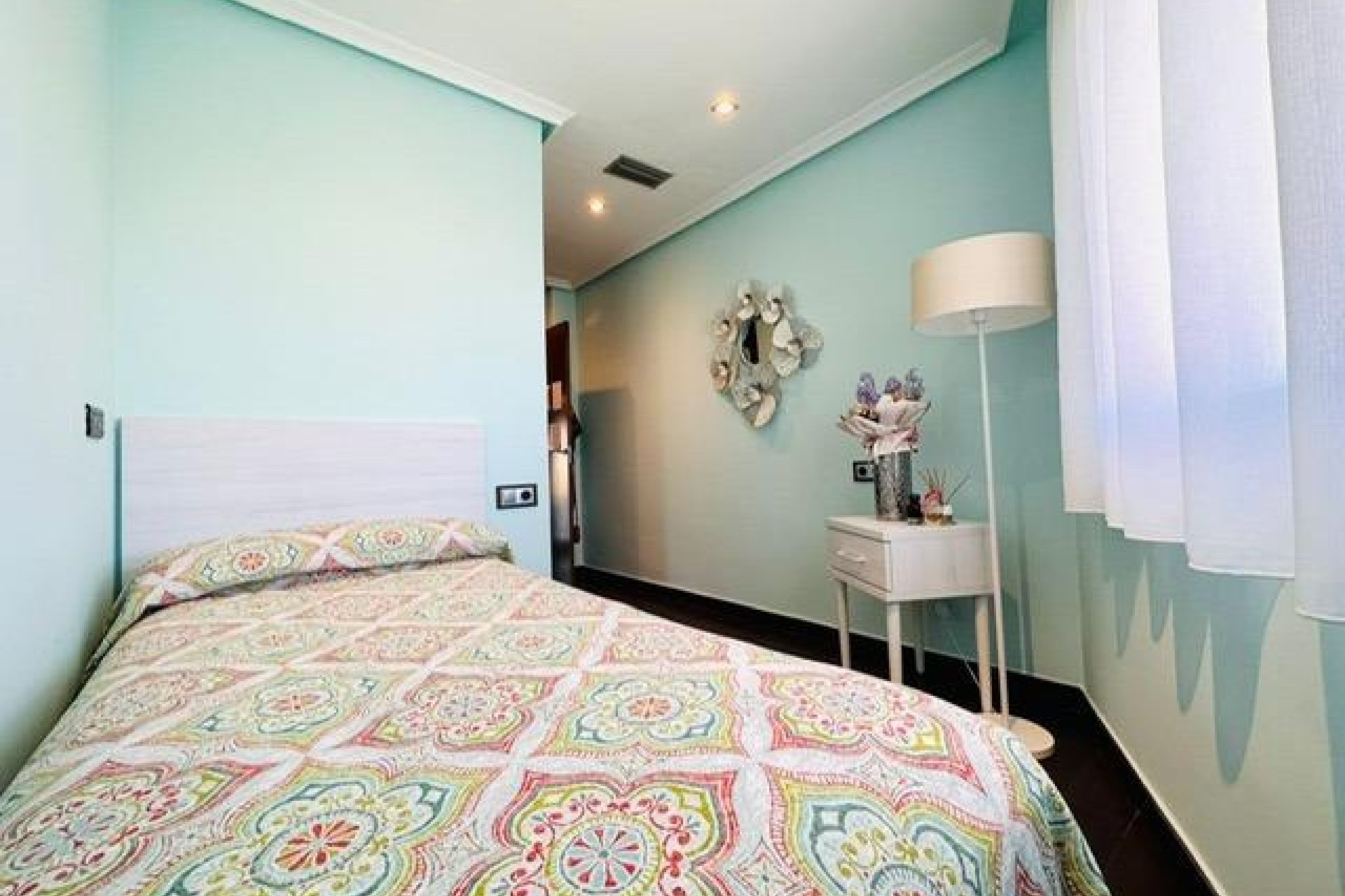 Segunda mano - Apartamento -
Torrevieja - Estacion De Autobuses