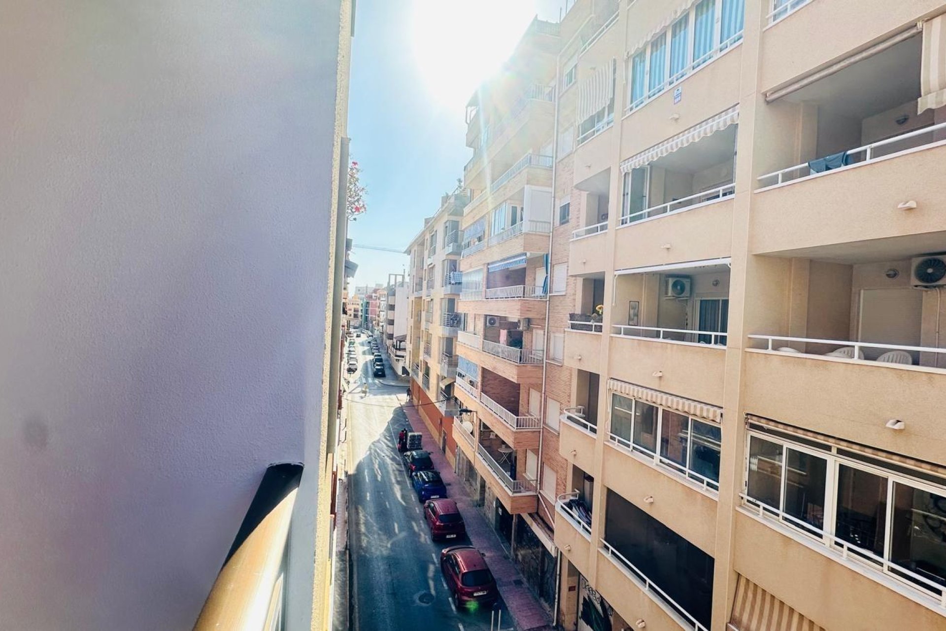 Segunda mano - Apartamento -
Torrevieja - Estacion De Autobuses
