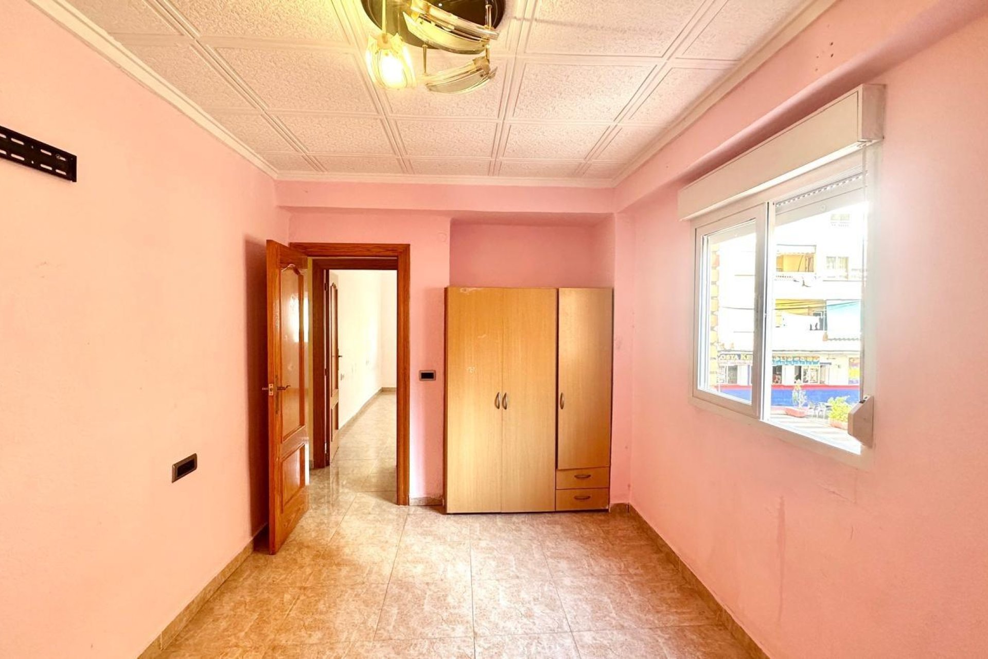 Segunda mano - Apartamento -
Torrevieja - Estacion De Autobuses