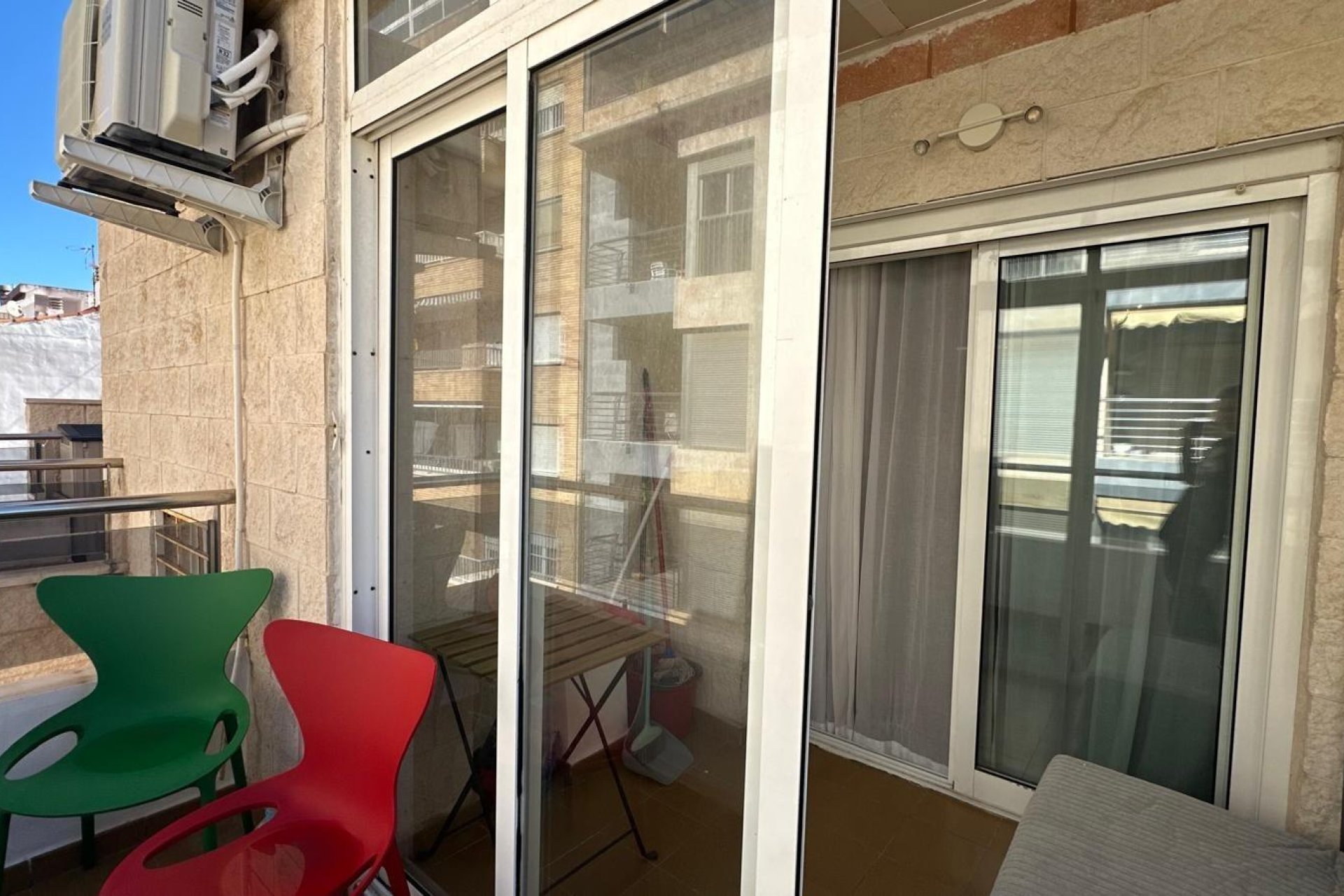 Segunda mano - Apartamento -
Torrevieja - Estacion De Autobuses