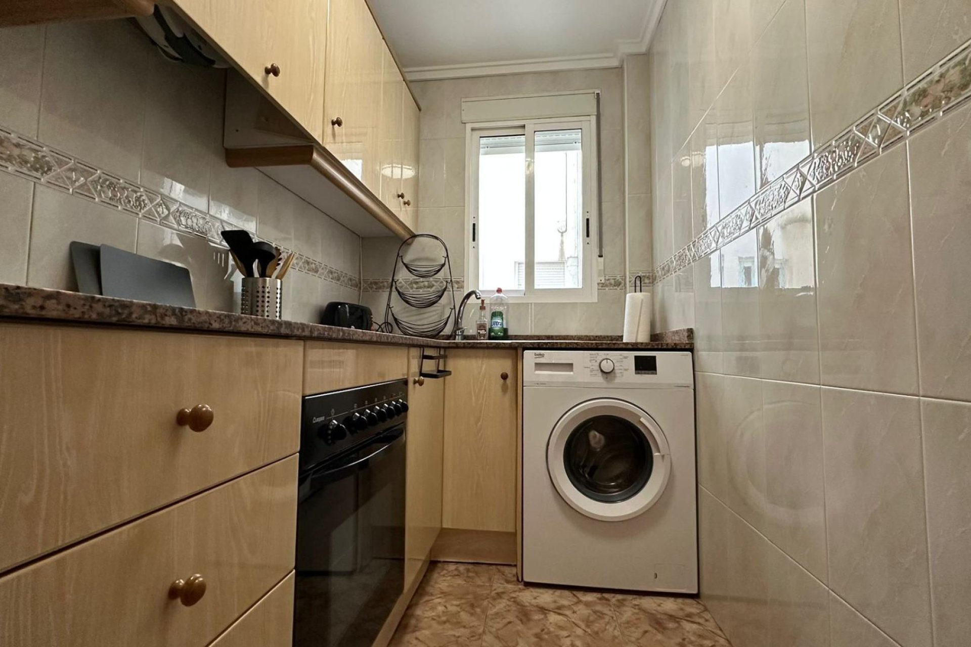 Segunda mano - Apartamento -
Torrevieja - Estacion De Autobuses