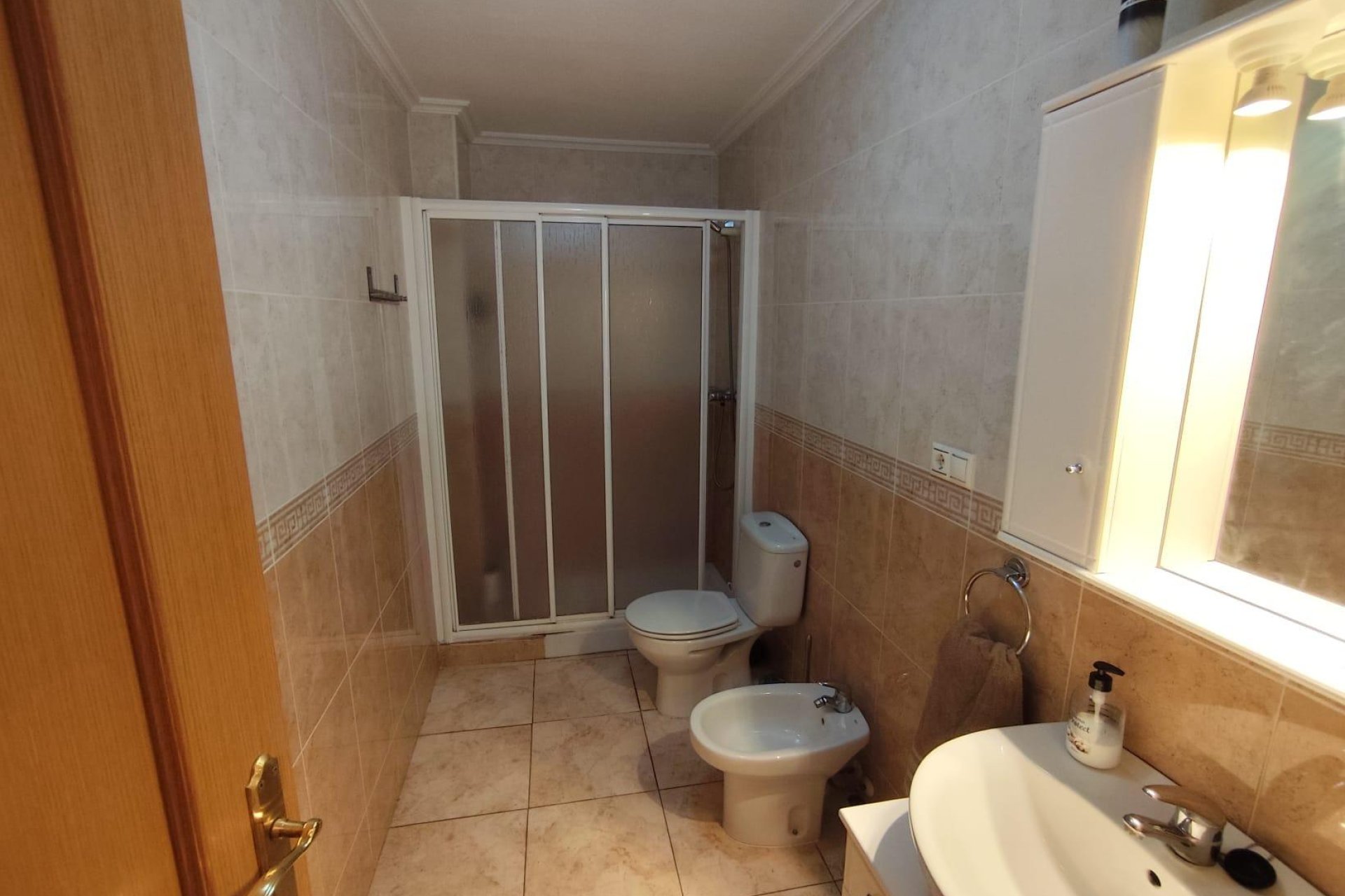 Segunda mano - Apartamento -
Torrevieja - Estacion De Autobuses