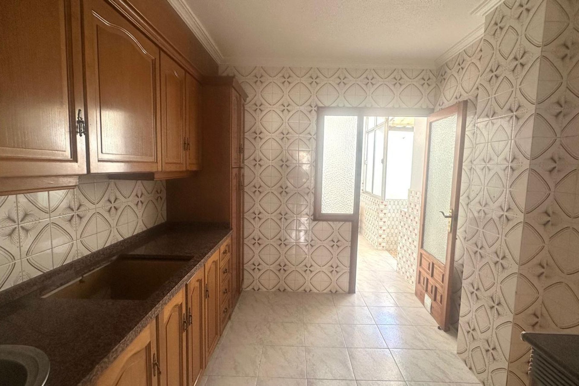 Segunda mano - Apartamento -
Torrevieja - Estacion De Autobuses