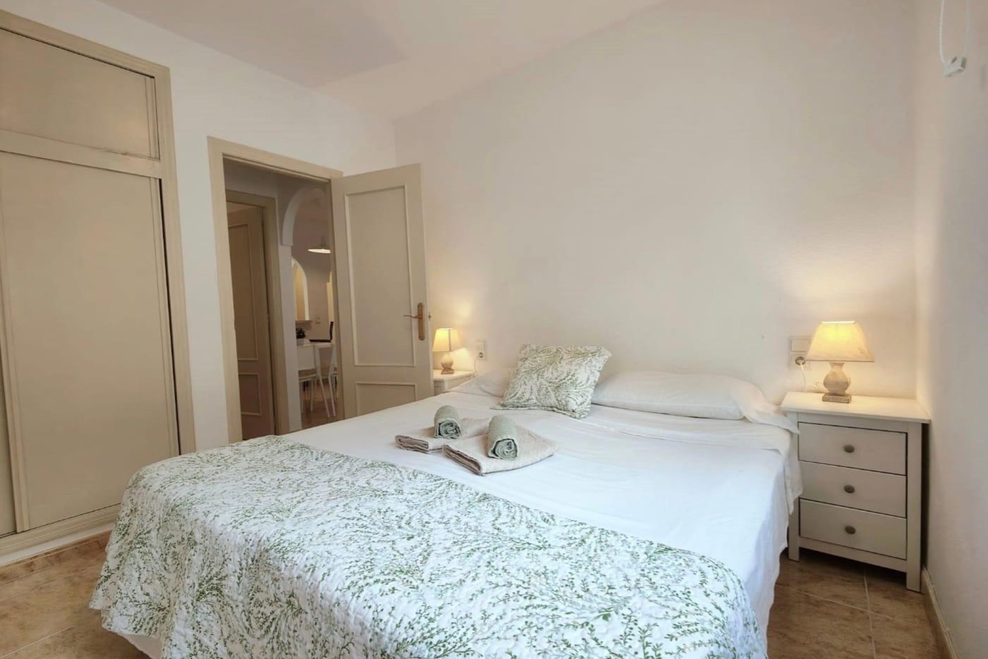 Segunda mano - Apartamento -
Torrevieja - Estacion De Autobuses