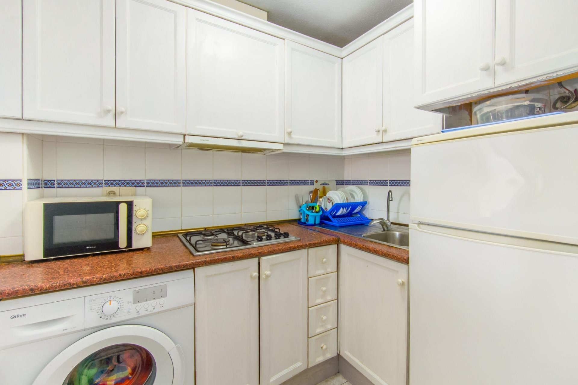 Segunda mano - Apartamento -
Torrevieja - Estacion De Autobuses