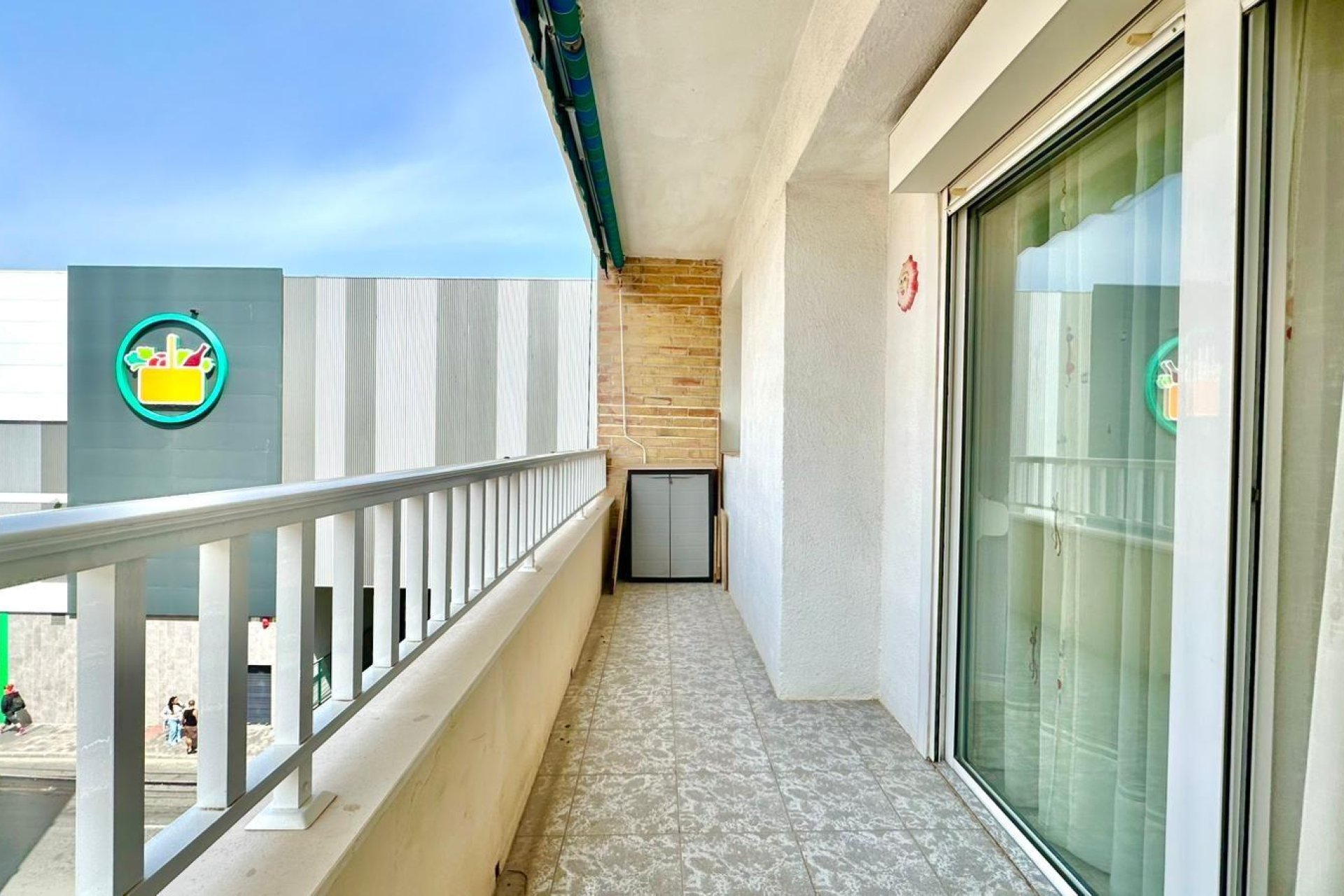 Segunda mano - Apartamento -
Torrevieja - Estacion De Autobuses