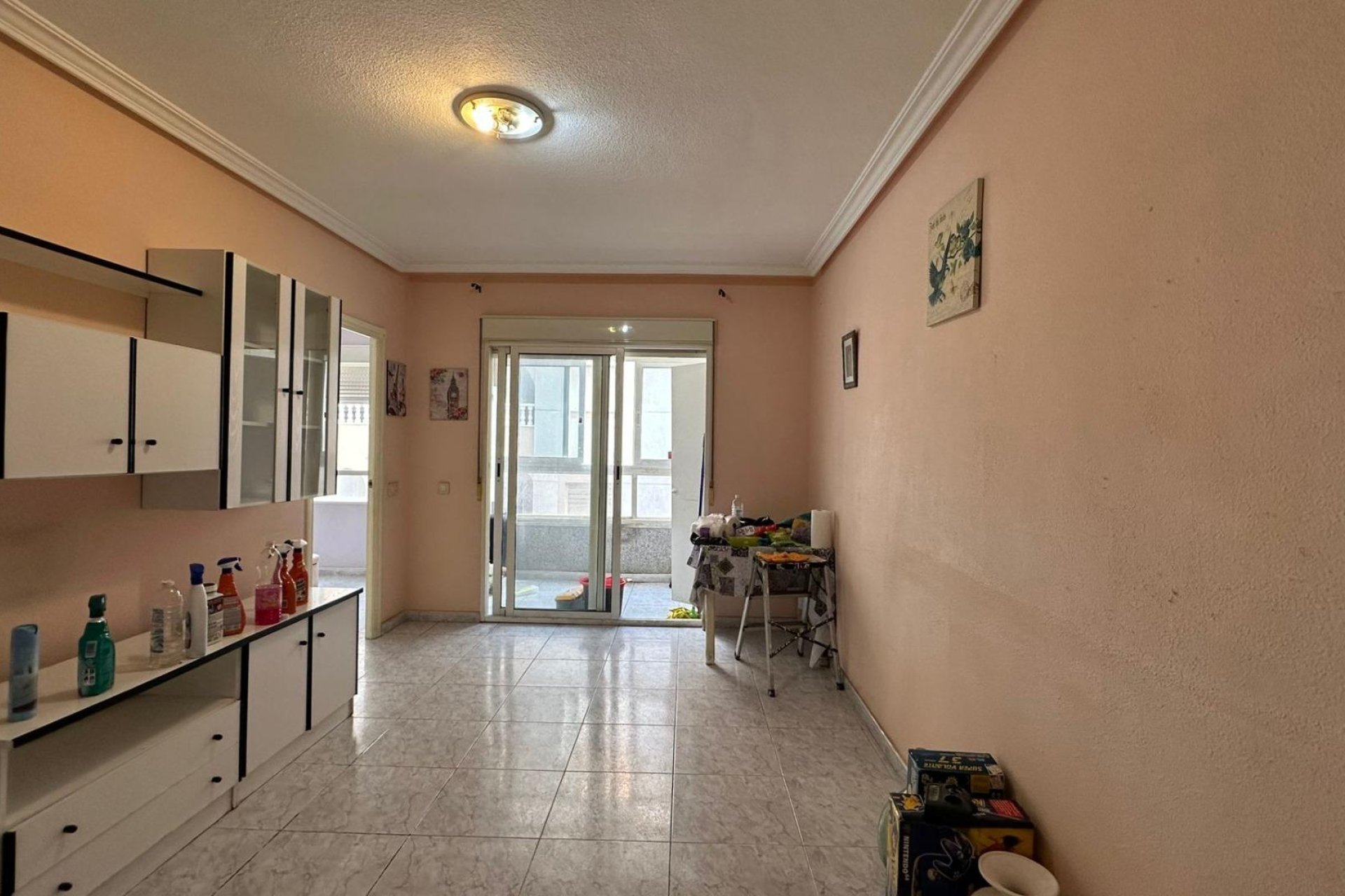 Segunda mano - Apartamento -
Torrevieja - Estacion De Autobuses