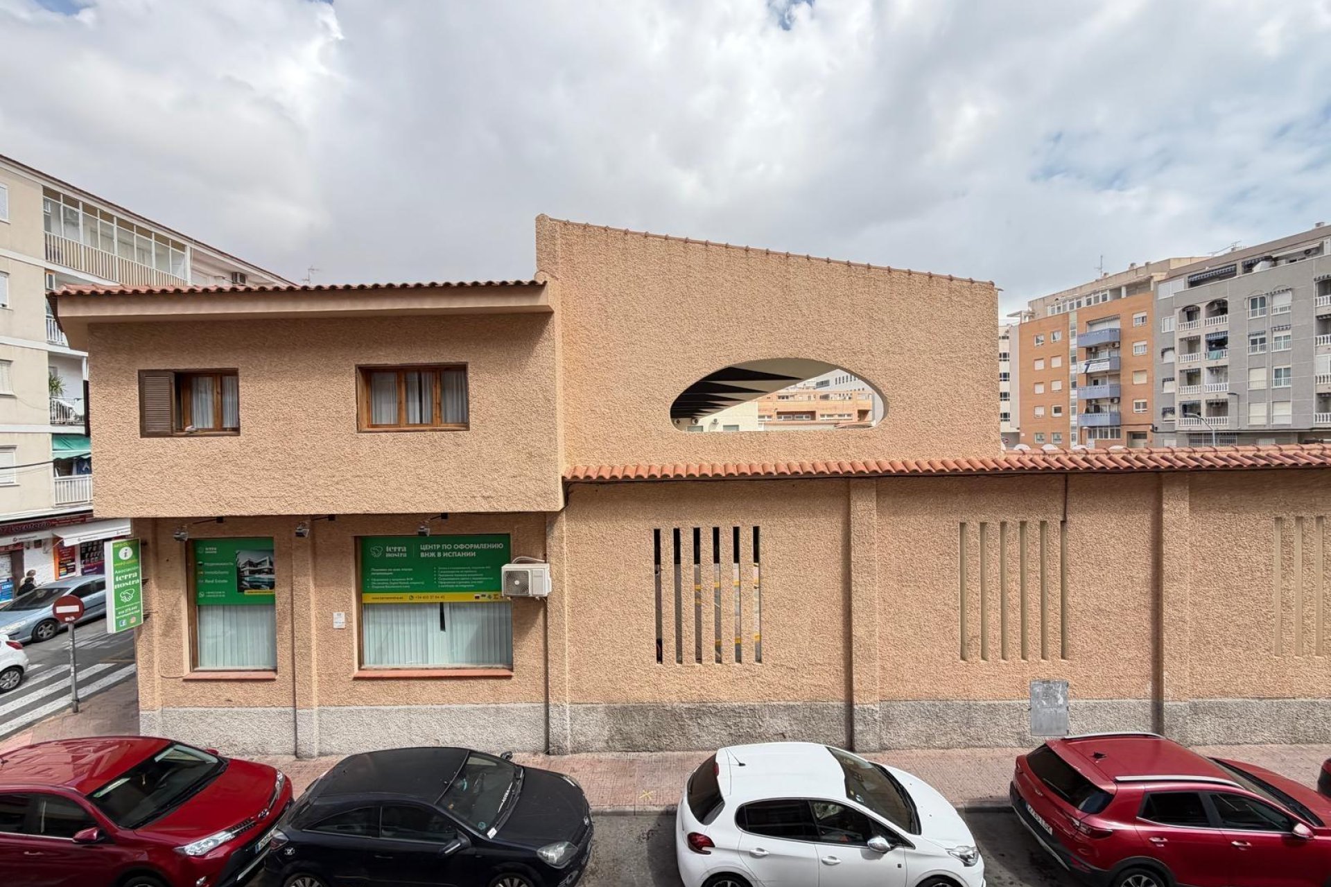 Segunda mano - Apartamento -
Torrevieja - Estacion De Autobuses